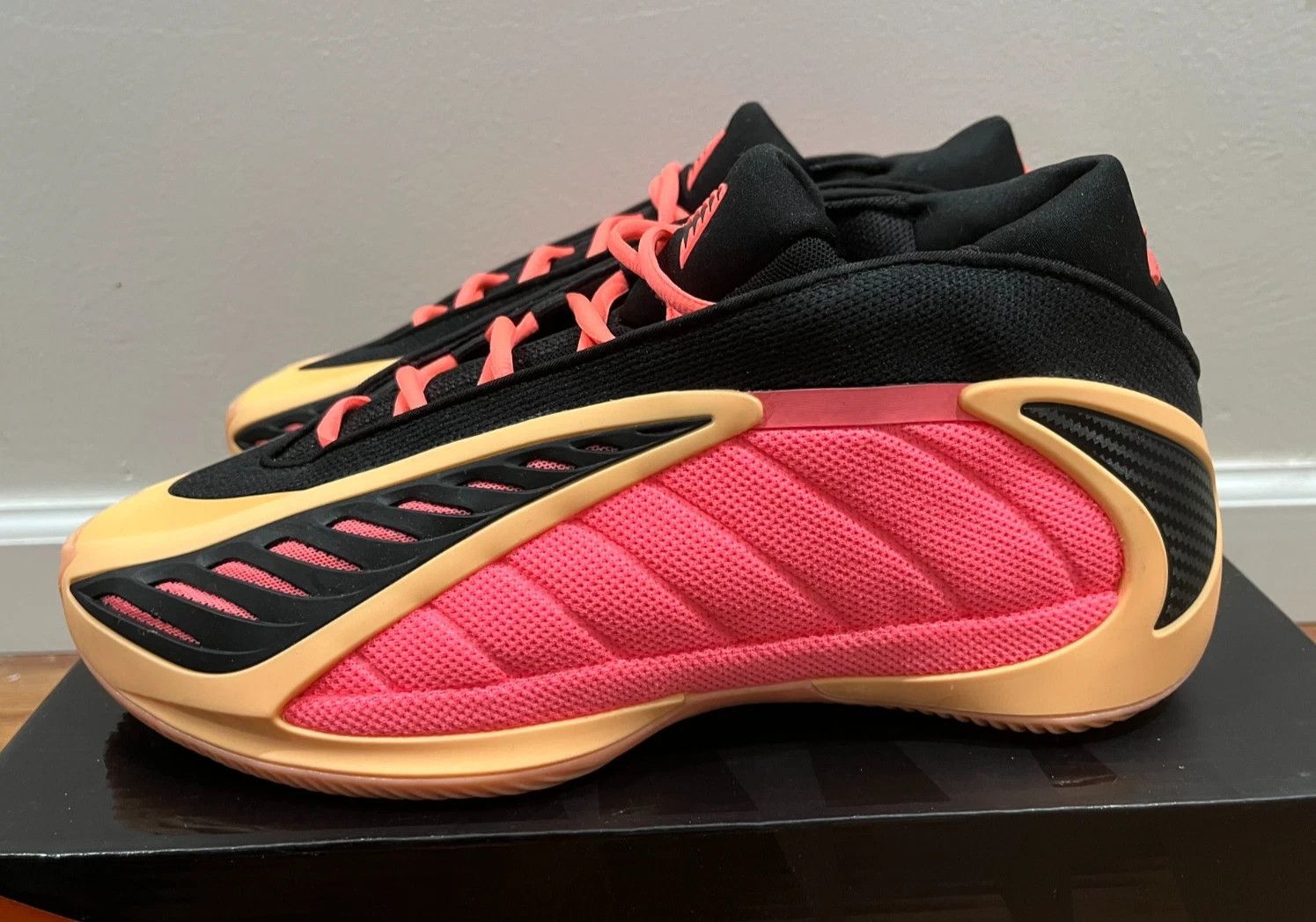 Adidas AE 2 With Love Size US 10 / EU 43 - 3 Thumbnail