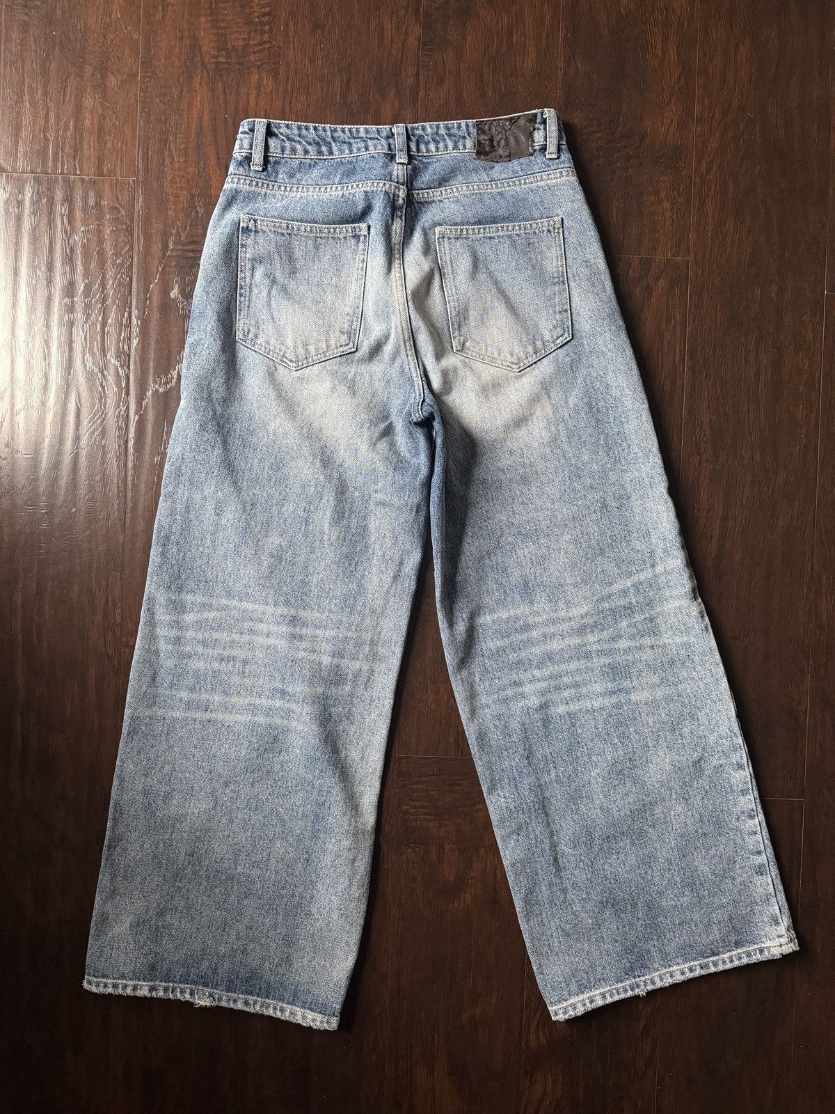 Pearled Ivory 1211 Washed Indigos Size US 30 / EU 46 - 2 Thumbnail