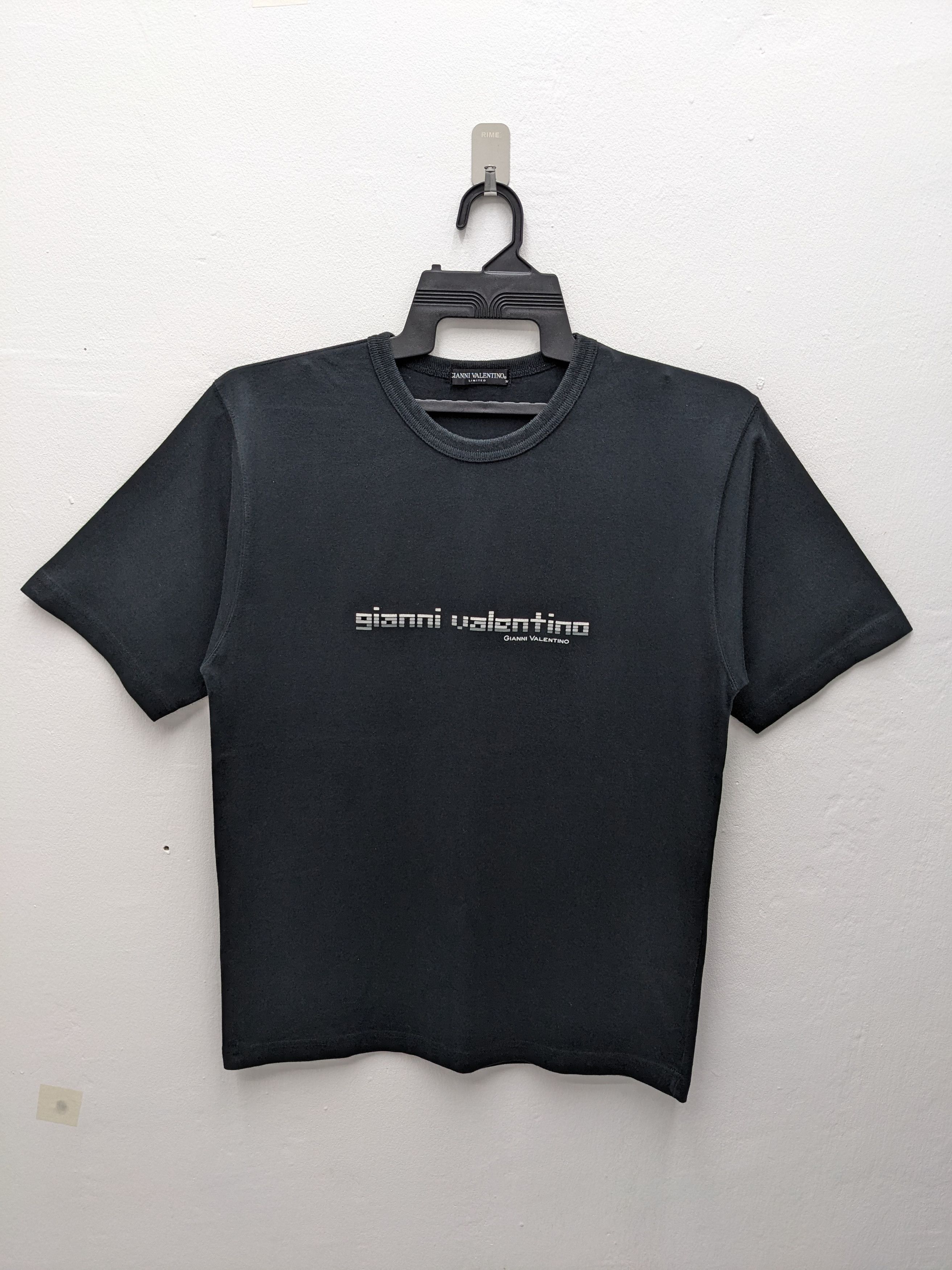 Gianni Valentino GIANNI VALENTINO ITALIAN DESIGNER TEE Size US M / EU 48-50 / 2 - 2 Thumbnail