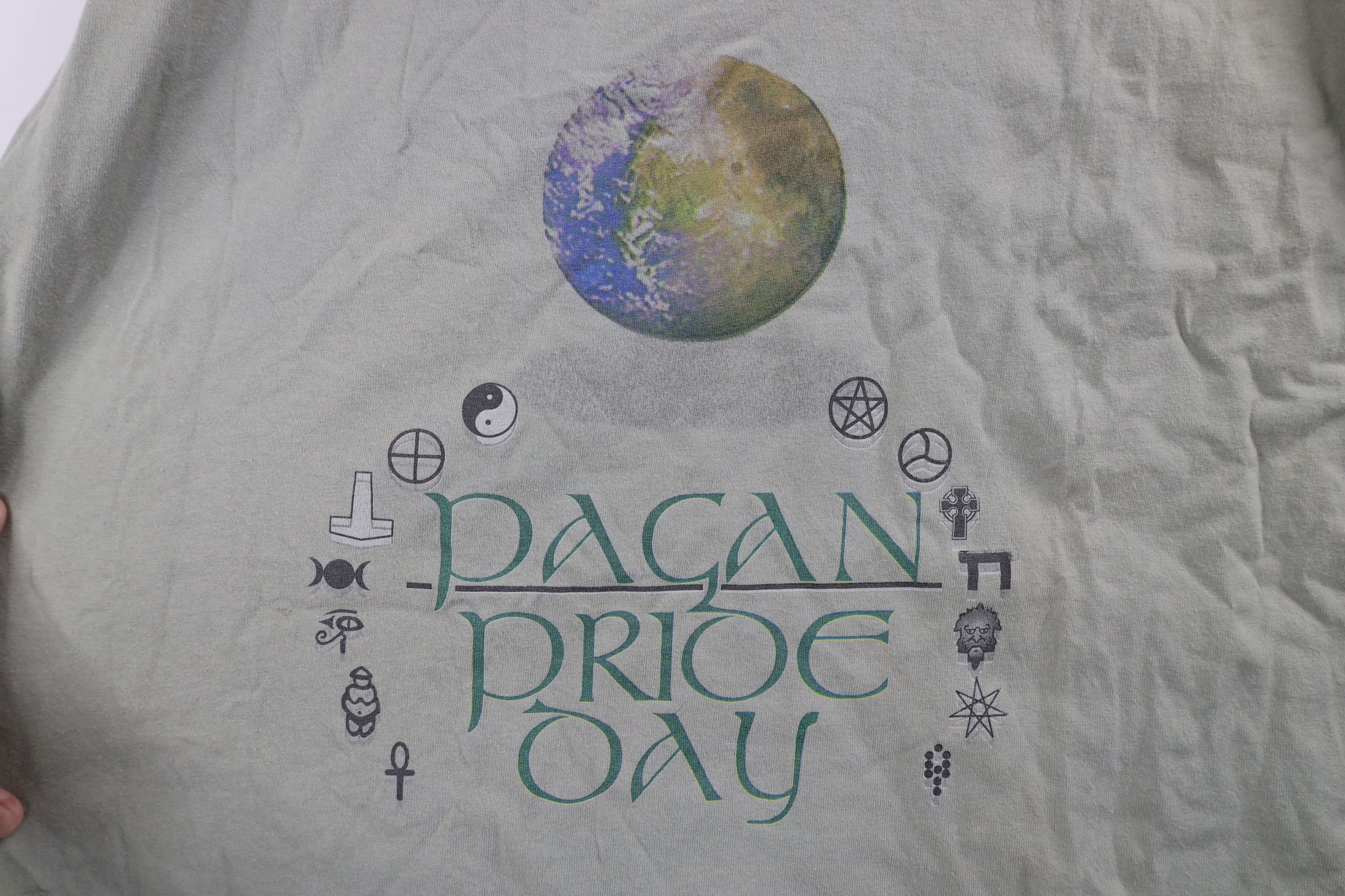 Vintage Vintage Y2K 2003 Streetwear Spell Pagan Pride Day T-Shirt Size US XXL / EU 58 / 5 - 4 Thumbnail