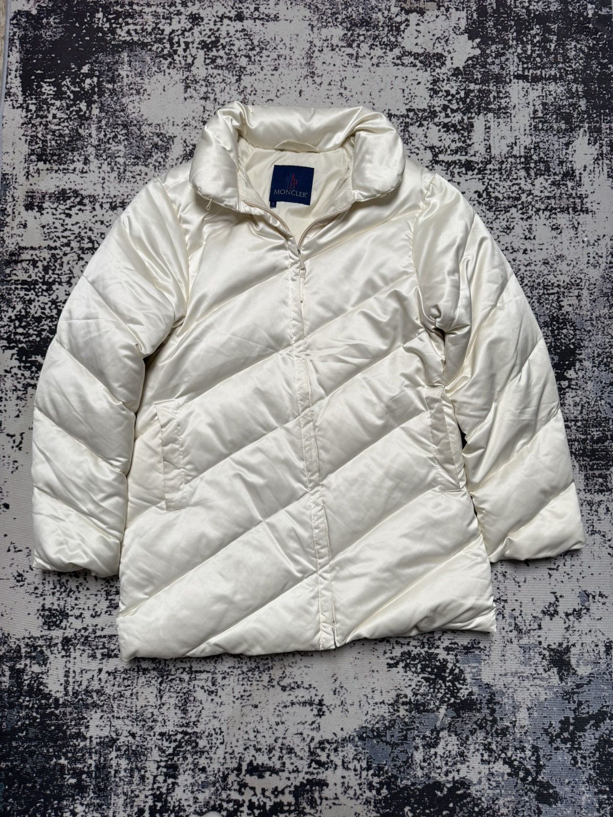 Moncler × Vintage Moncler Vintage Puffer coat jacket 1 beige white S Size US S / EU 44-46 / 1 - 1 Thumbnail