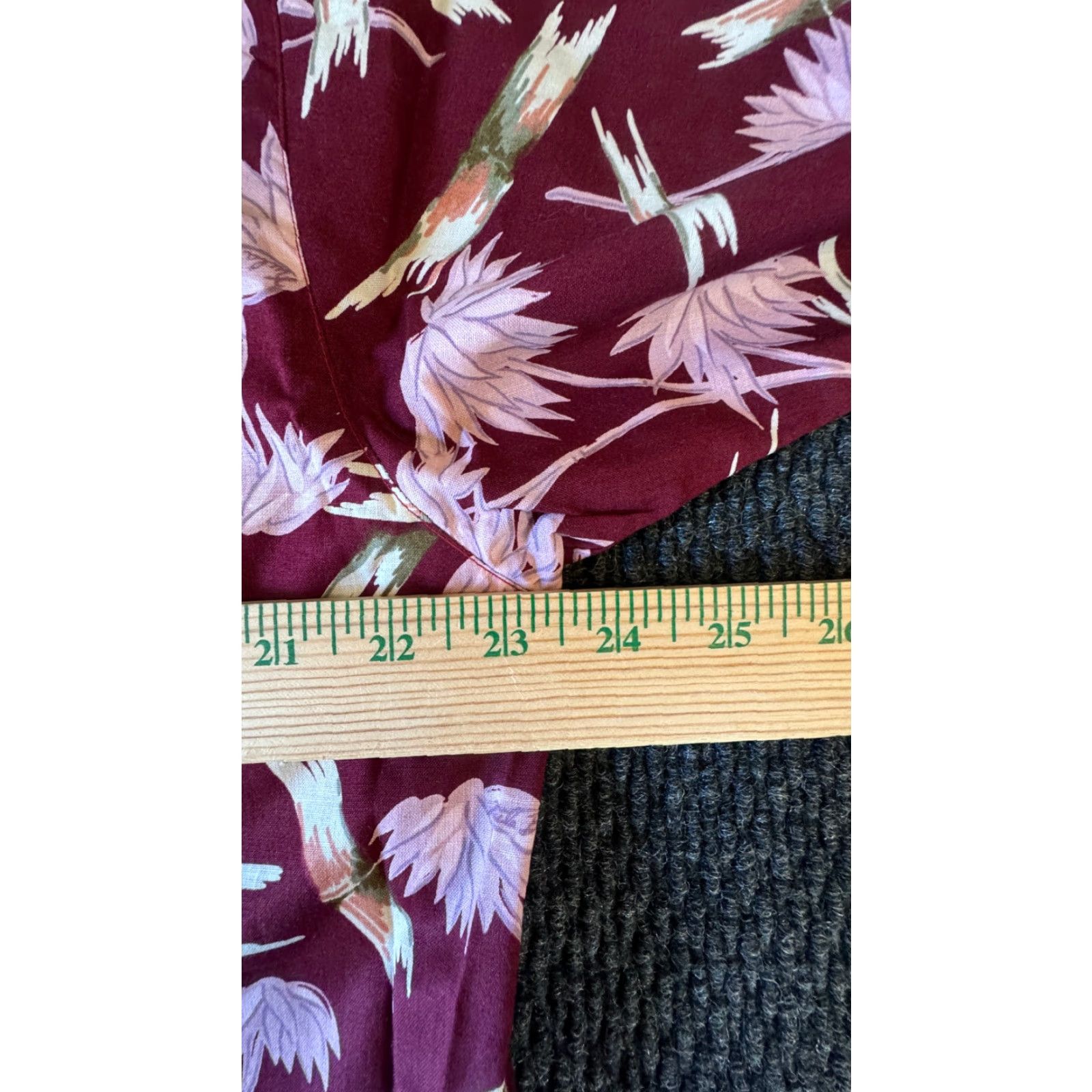 Vintage VINTAGE Margaritaville Hawaiian Short Sleeve Shirt, Button-Up, Maroon, XL, 100% Cotton, Floral, Men Size US XL / EU 56 / 4 - 4 Thumbnail