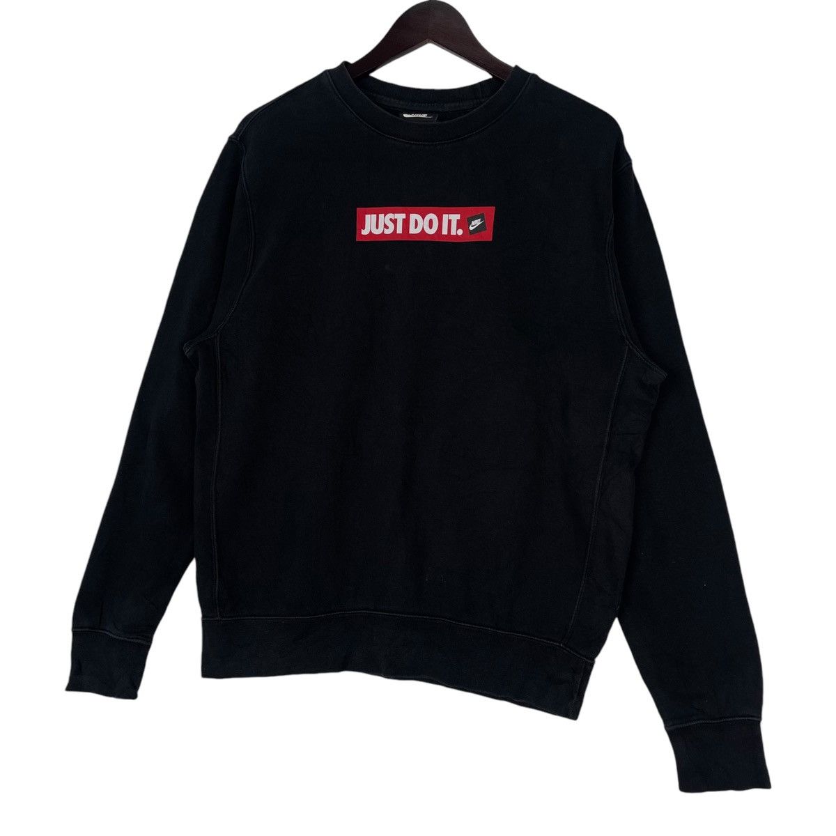 Nike × Vintage Vintage Nike Just Do It Crewneck Sweatshirt Black Pullover Size US M / EU 48-50 / 2 - 2 Thumbnail