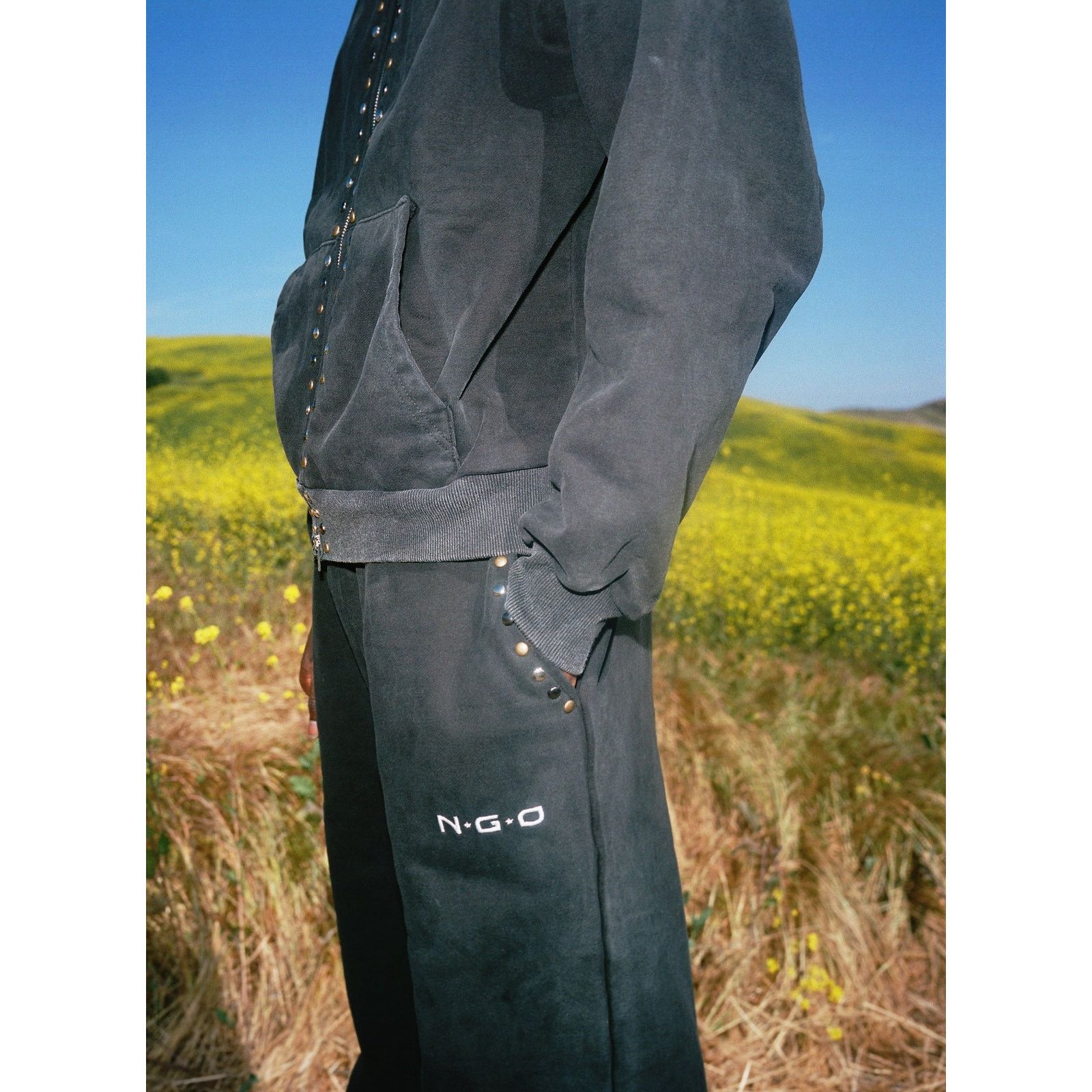 Other N*G*O Studded Black Sweatpants sz XL Size US 34 / EU 50 - 5 Thumbnail