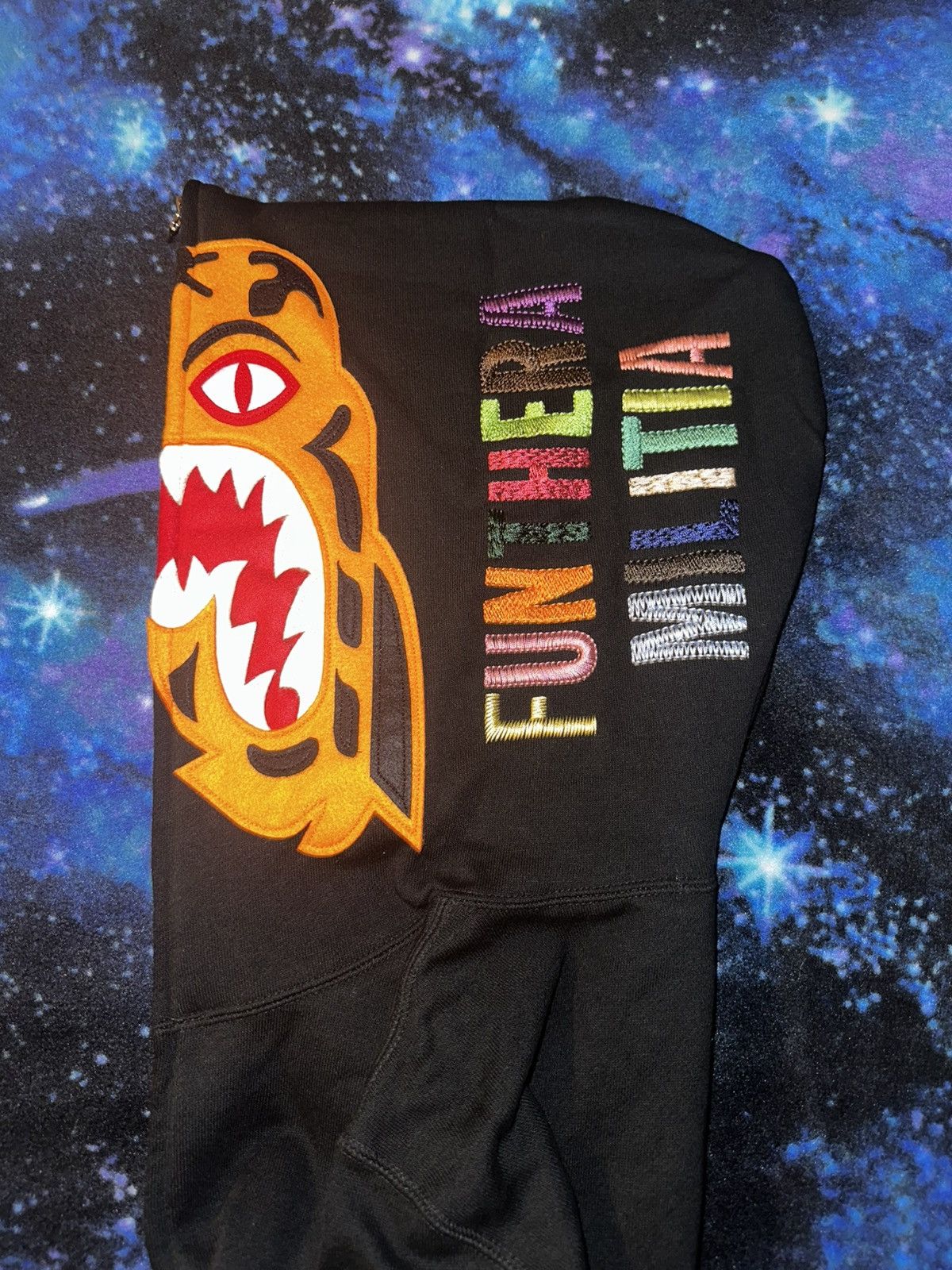 Bape BAPE 2006 Tiger Full Zip Hoodie (NFS) Size S / US 4 / IT 40 - 3 Thumbnail
