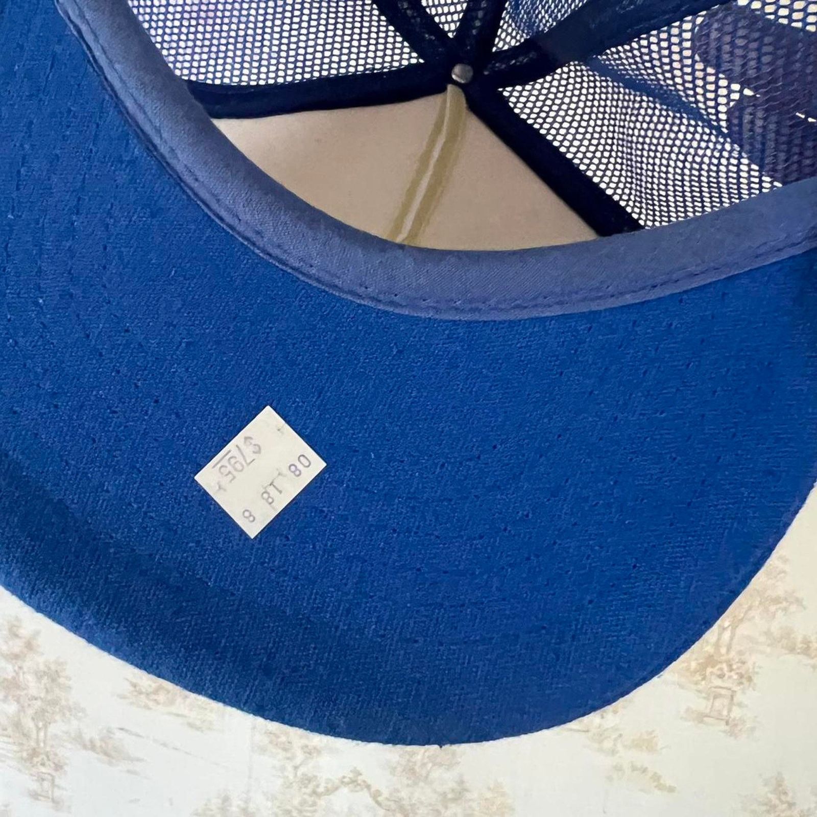 Vintage 80s Oregon Deer Trucker Hat | Embossed Puff Print | OSFA Size ONE SIZE - 7 Thumbnail