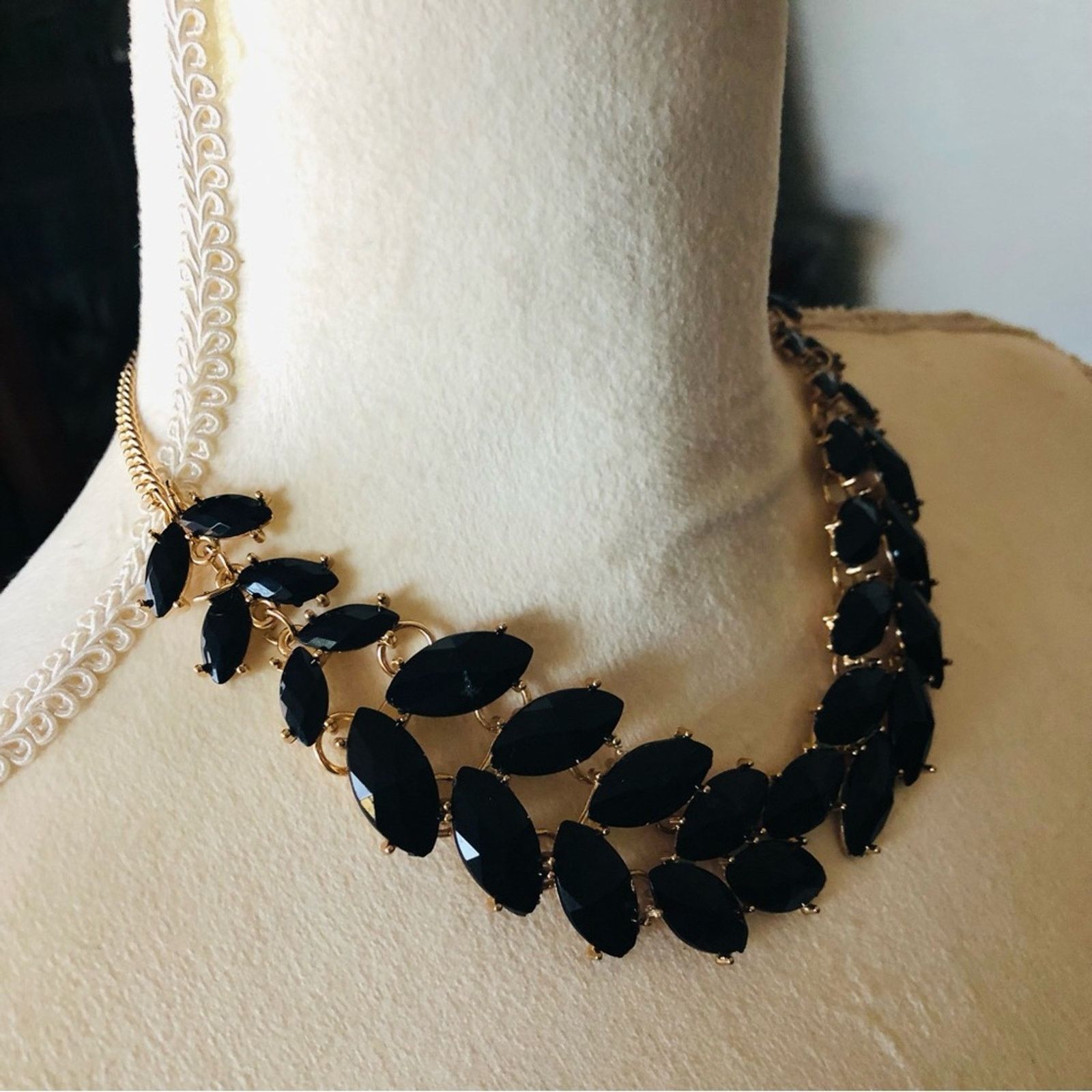 Jewelry Black marquis glass stone bib necklace Size ONE SIZE - 3 Thumbnail