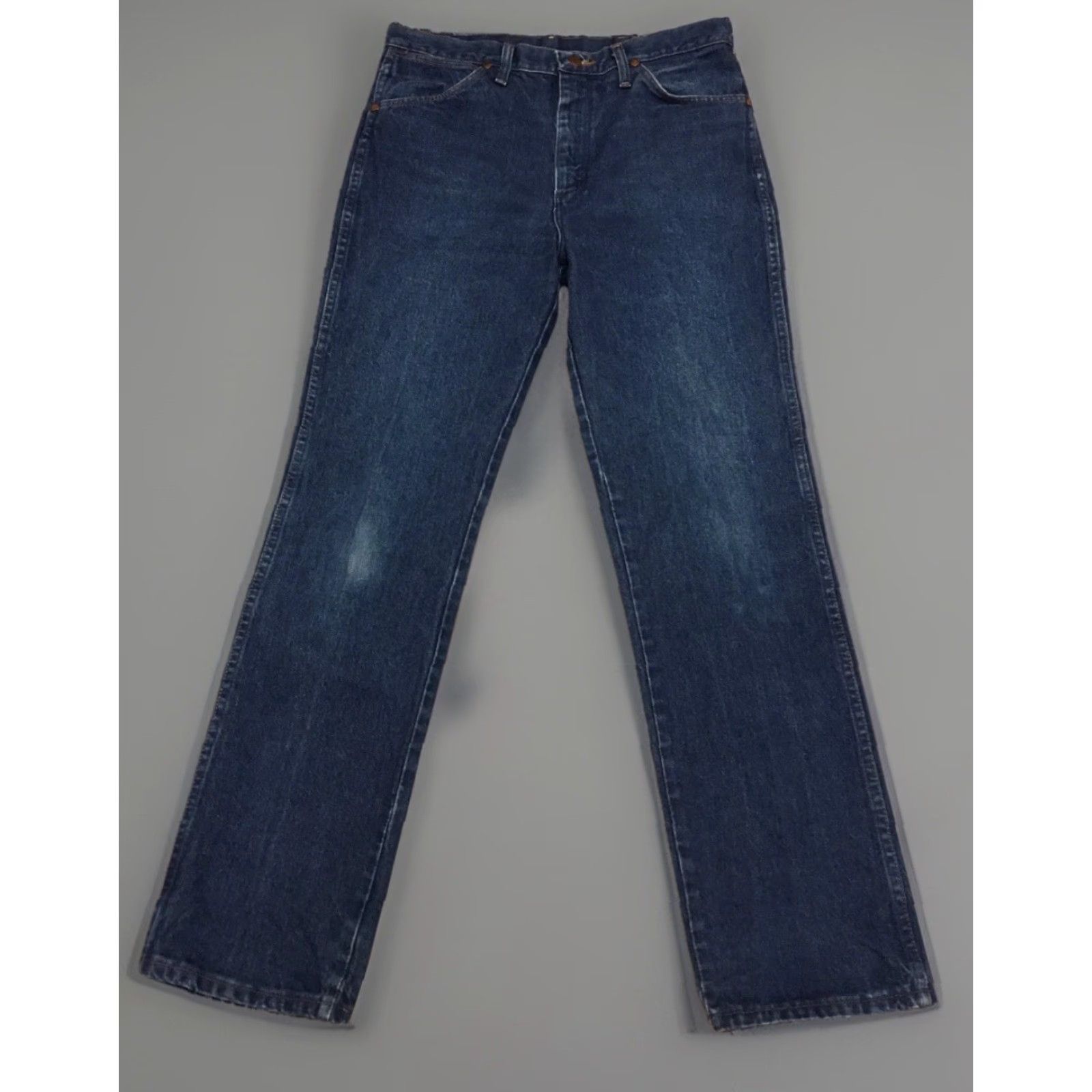 Wrangler VINTAGE Wrangler Jeans Western Cowboy Naturally Distressed From Wear Worn Size 33 32 Size US 33 - 7 Thumbnail