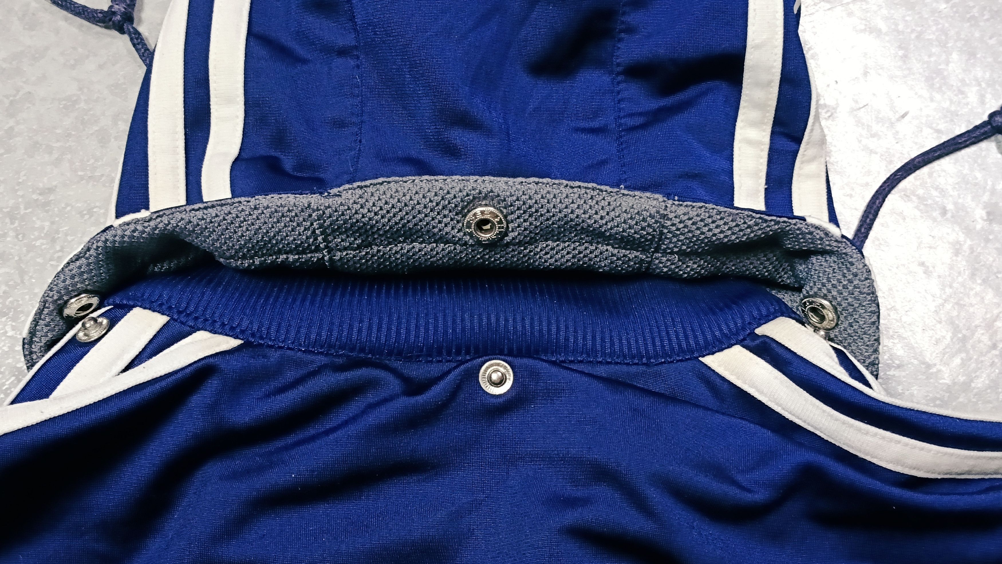 Adidas Rare Vintage Adidas Track Jacket Size US M / EU 48-50 / 2 - 9 Thumbnail