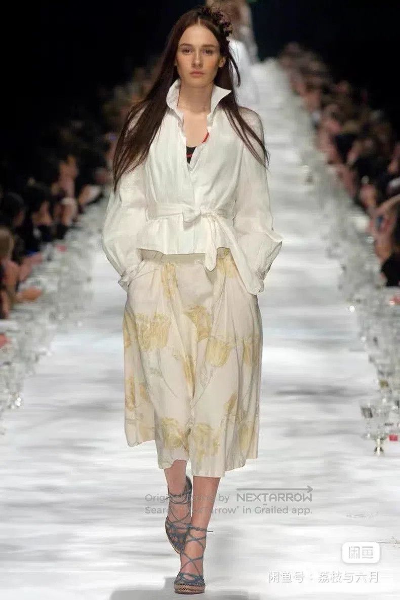 Dries Van Noten Dries Van Noten Runway Yellow Rose Midi Skirt Size 35" - 1 Thumbnail