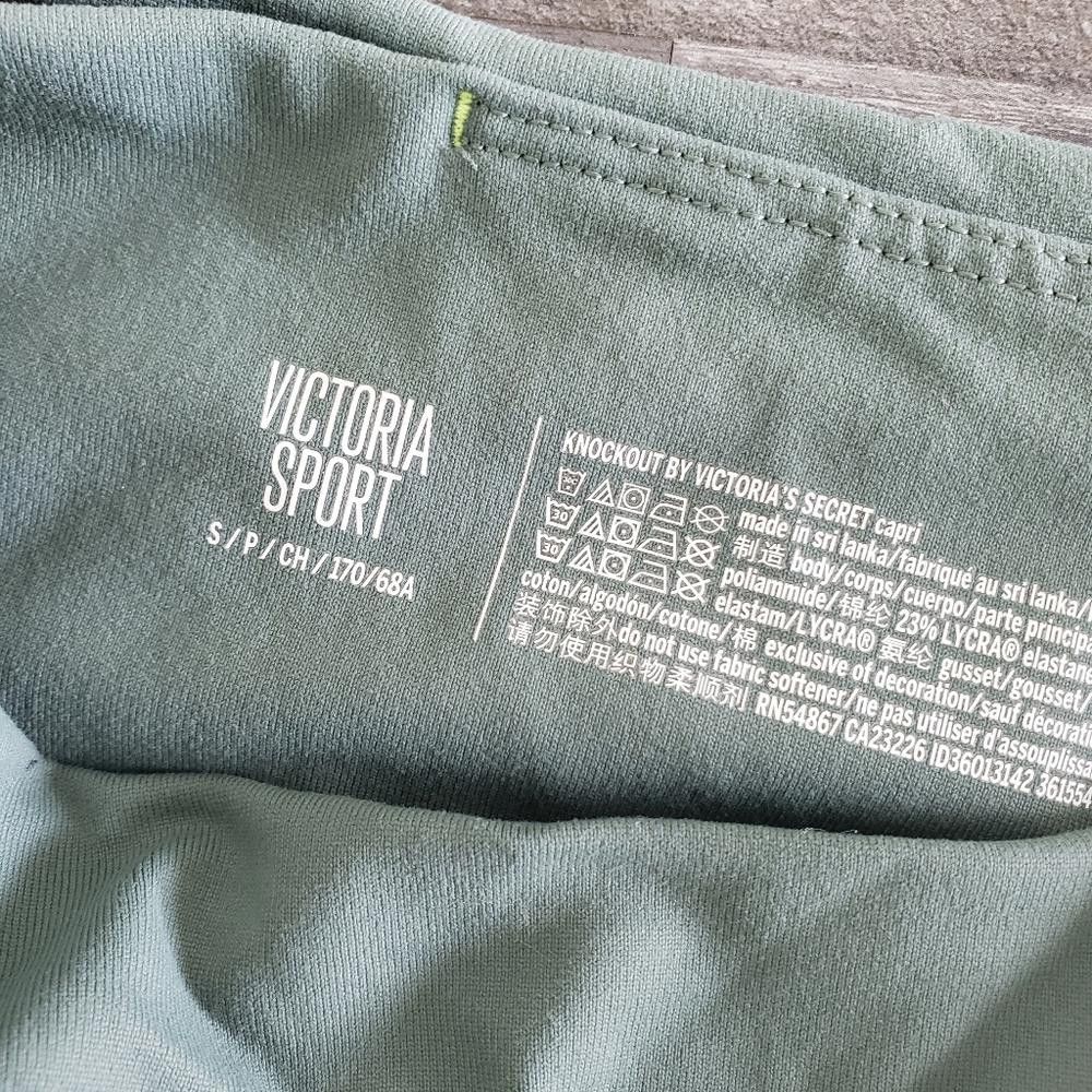 Designer Olive Muted High Waisted VS Knockout Capri Size 28" / US 6 / IT 42 - 3 Thumbnail