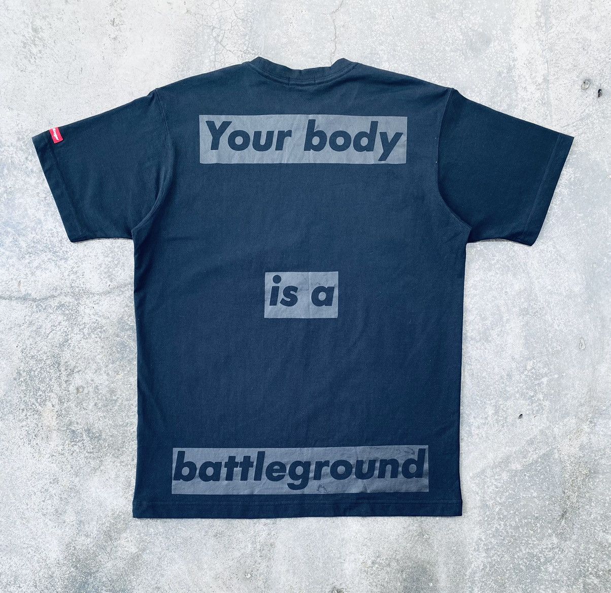 Barbara Kruger Vintage Uniqlo Barbara kruger Art Tees Size US M / EU 48-50 / 2 - 2 Thumbnail