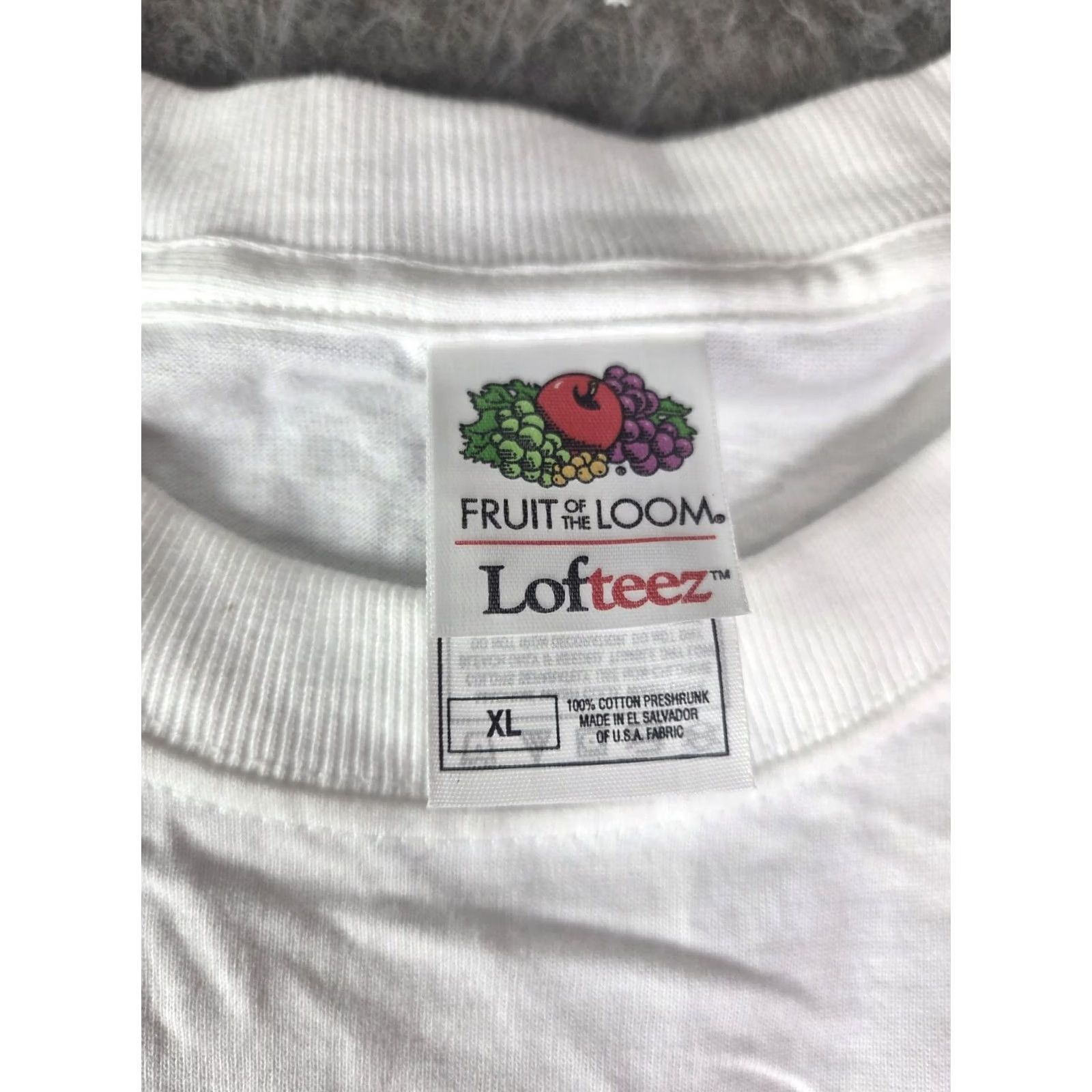 Fruit Of The Loom VINTAGE King Of The Backyard T Shirt XL White Mens Funny Dad BBQ Fruit Size US XL / EU 56 / 4 - 4 Thumbnail