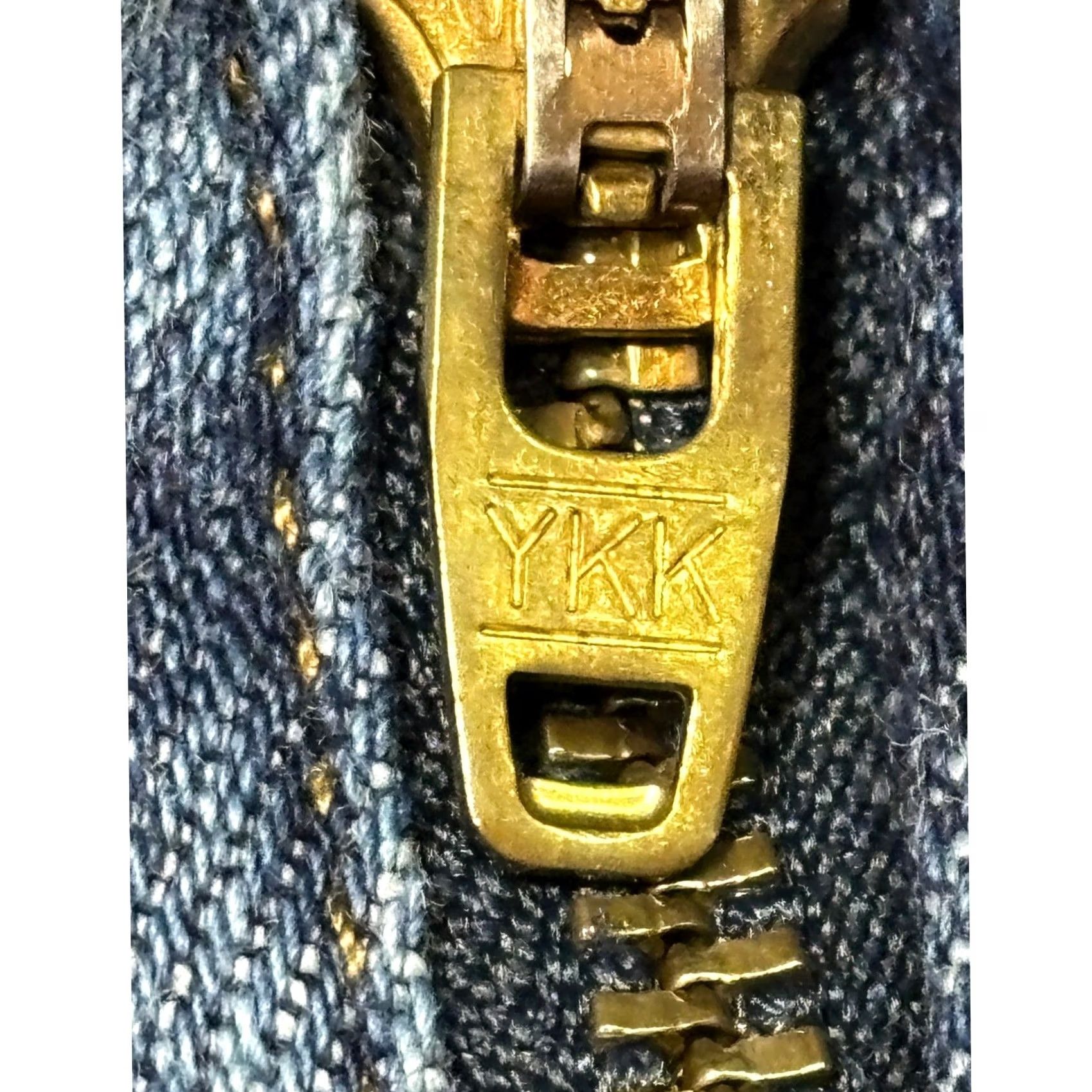 Frame FRAME Le High Skinny Jeans Saxon Blue Distressed Denim Womens High Rise Slim 5-Pocket Zipper Logo Cotton Blend Spandex Wearable Everyday Jeans Womens Size 42" / US 20 - 3 Thumbnail