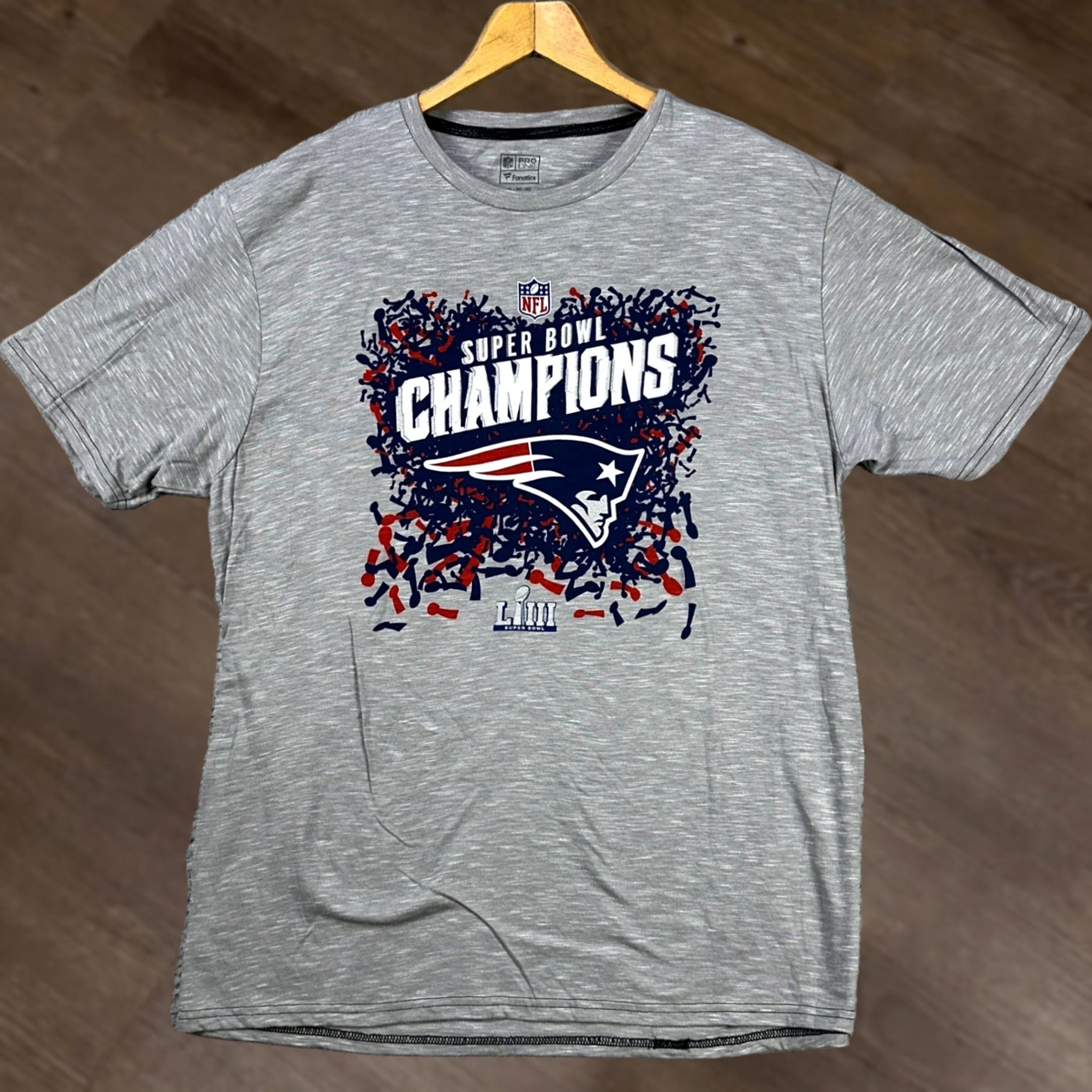 NFL New England Patriots NFL Mens T-Shirt XL Grey Super Bowl Champions Pro Line NEW Size US XL / EU 56 / 4 - 1 Thumbnail