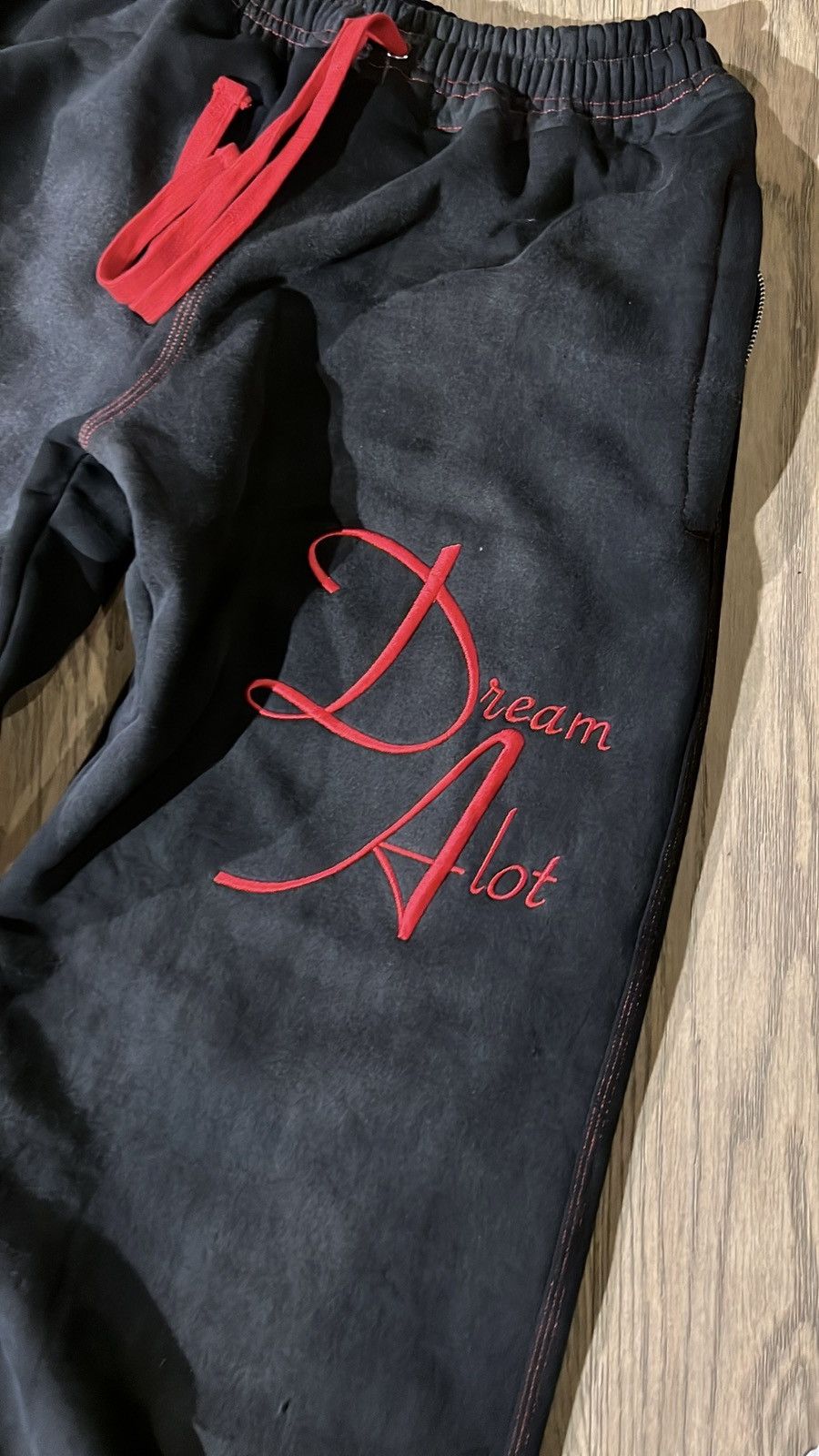 Other Dreamalot - Oversized jogger (Small 28 - 30 / 104cm Length ) Size US 30 / EU 46 - 5 Thumbnail