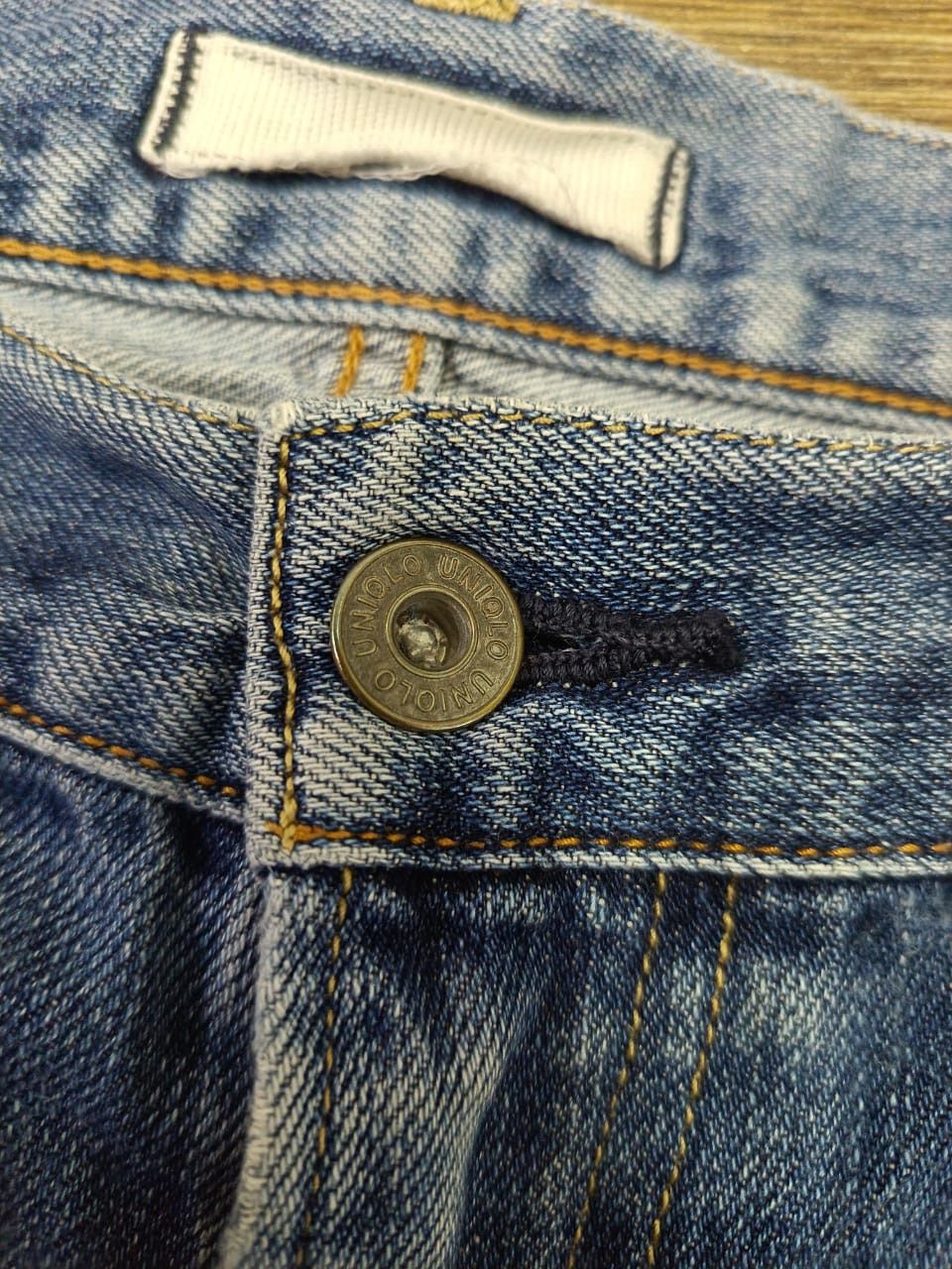 Uniqlo Distressed uniqlo selvedge Size US 31 - 12 Thumbnail