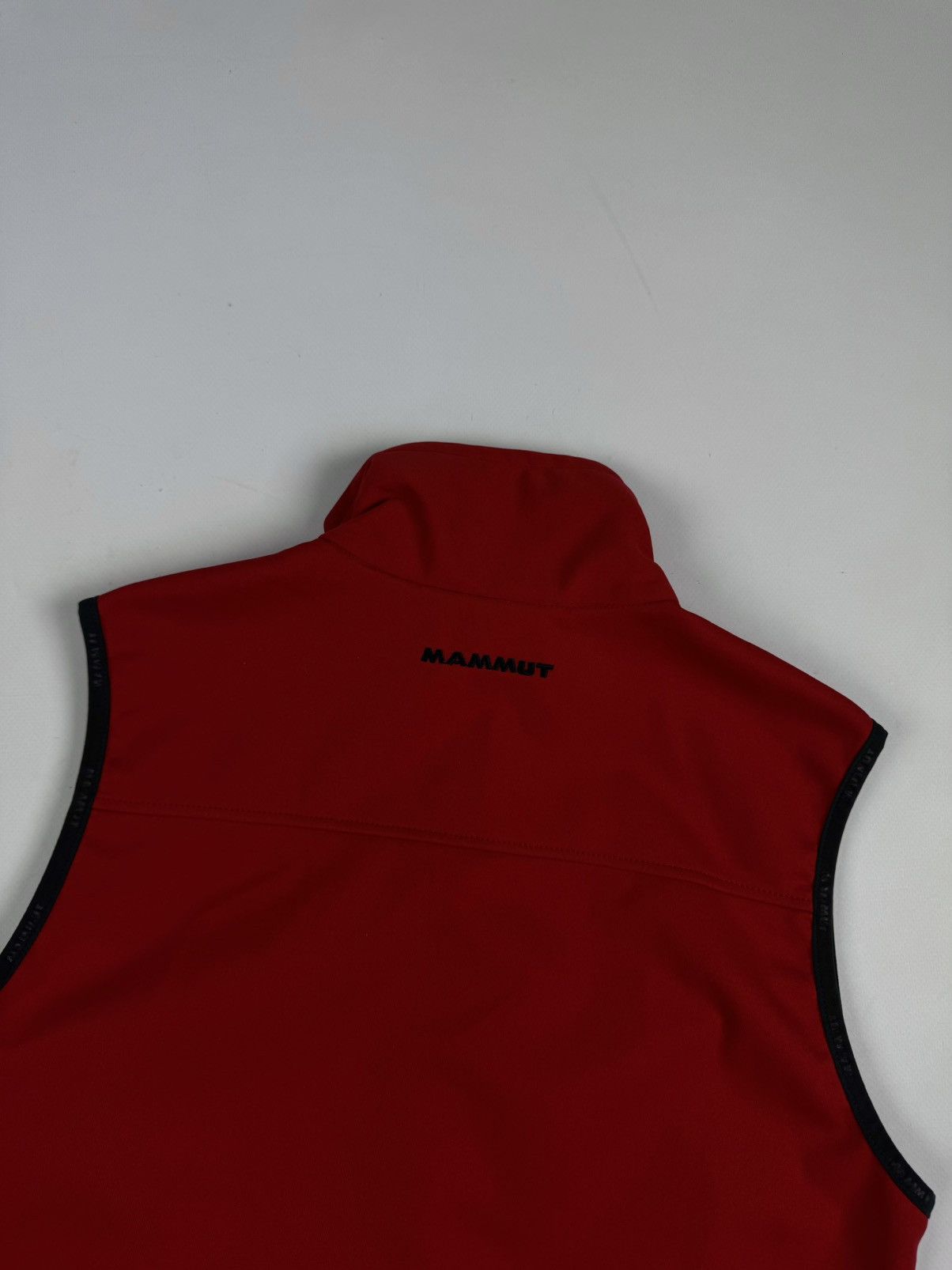 Mammut MAMMUT Windstopper Switzerland Red Vest Sleeve Less Jacket Size M / US 6-8 / IT 42-44 - 13 Thumbnail