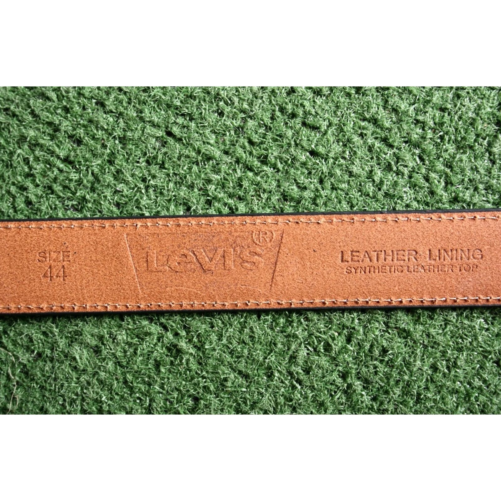 Levi's LEVI'S Stitched Tan Leather Lined Belt Men's 44 Dress Belt Leather Tan Mens 44 Levi's Stitched Belt Size US XXL / EU 58 / 5 - 7 Thumbnail