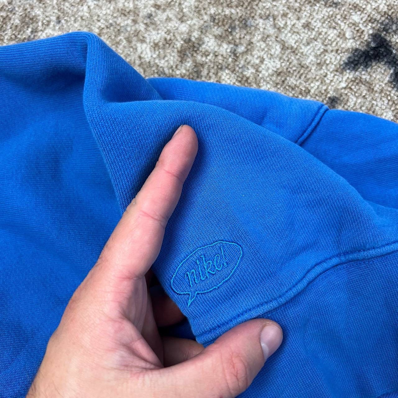 Nike Nike Airmoji Mini Logo Rare Oversized Hoodie Size US XXL / EU 58 / 5 - 10 Thumbnail