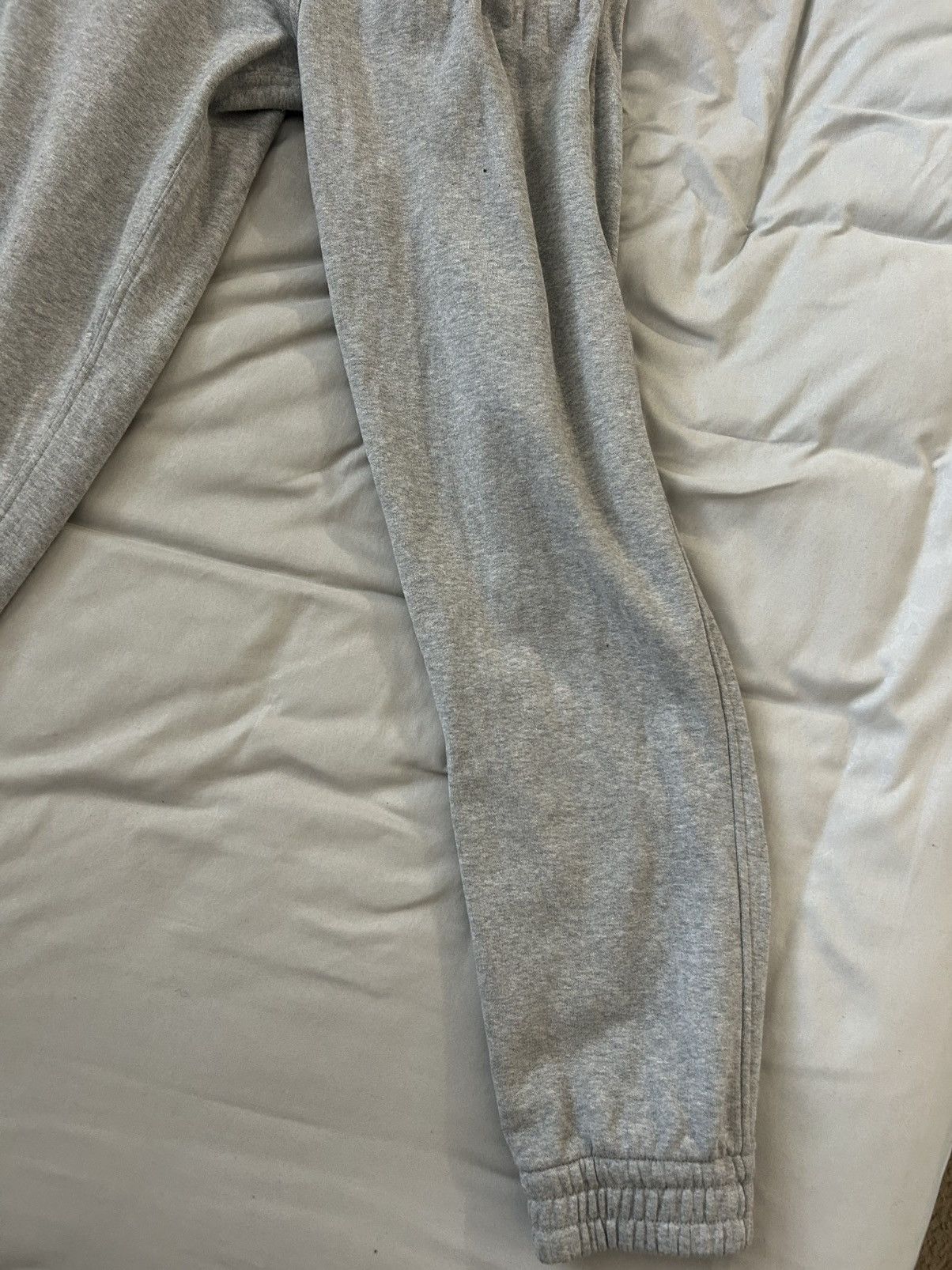 Burberry Grey Burberry joggers Size US 34 / EU 50 - 10 Thumbnail