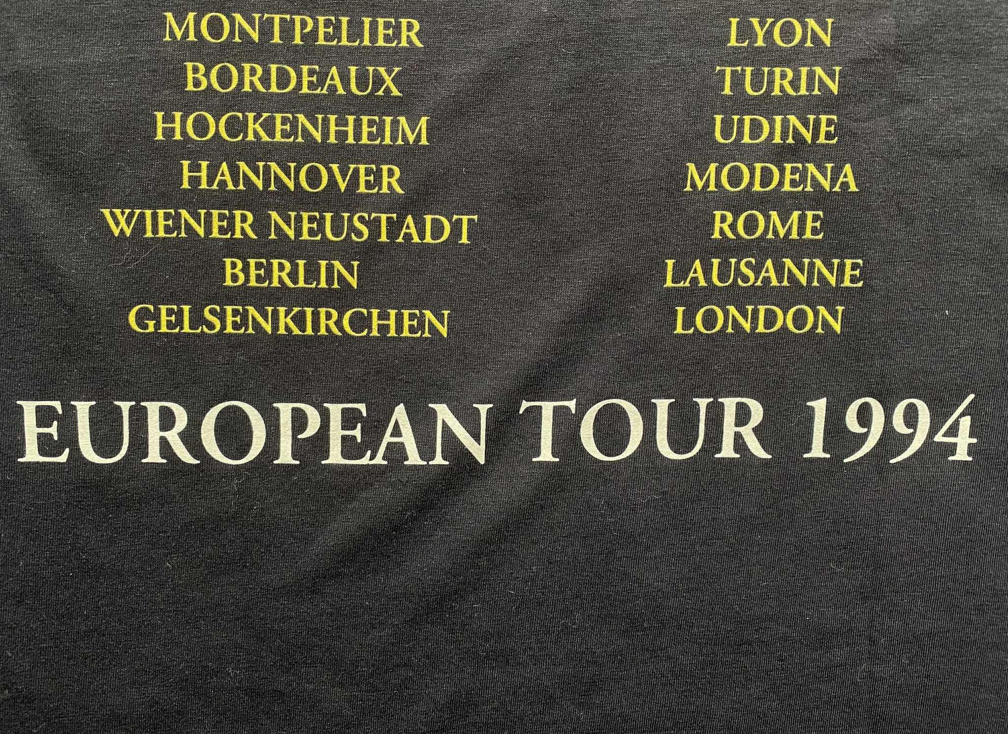 Pink Floyd Vintage Pink Floyd 1994 European Tour Volkswagen Size US XL / EU 56 / 4 - 7 Thumbnail