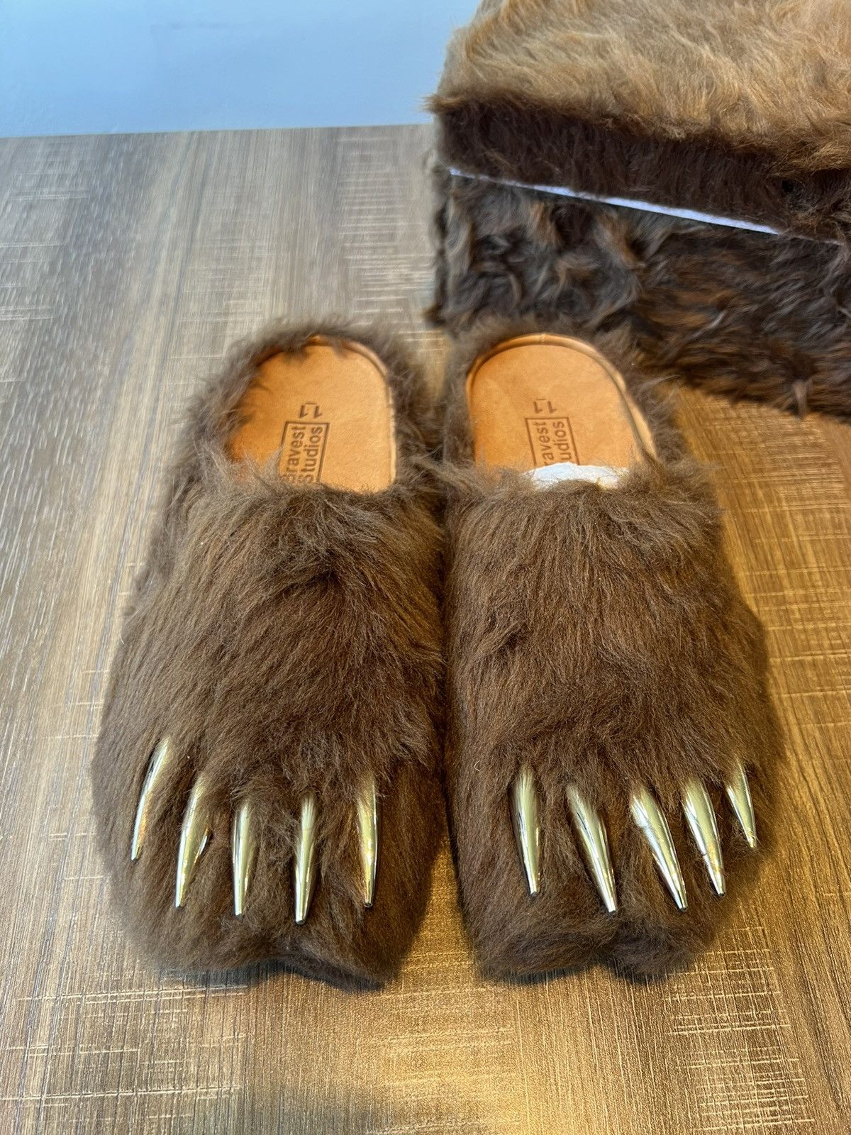 Bravest Studios Bravest Studios brown bear claw mule mens size 11 NEW Size US 11 / EU 44 - 3 Thumbnail