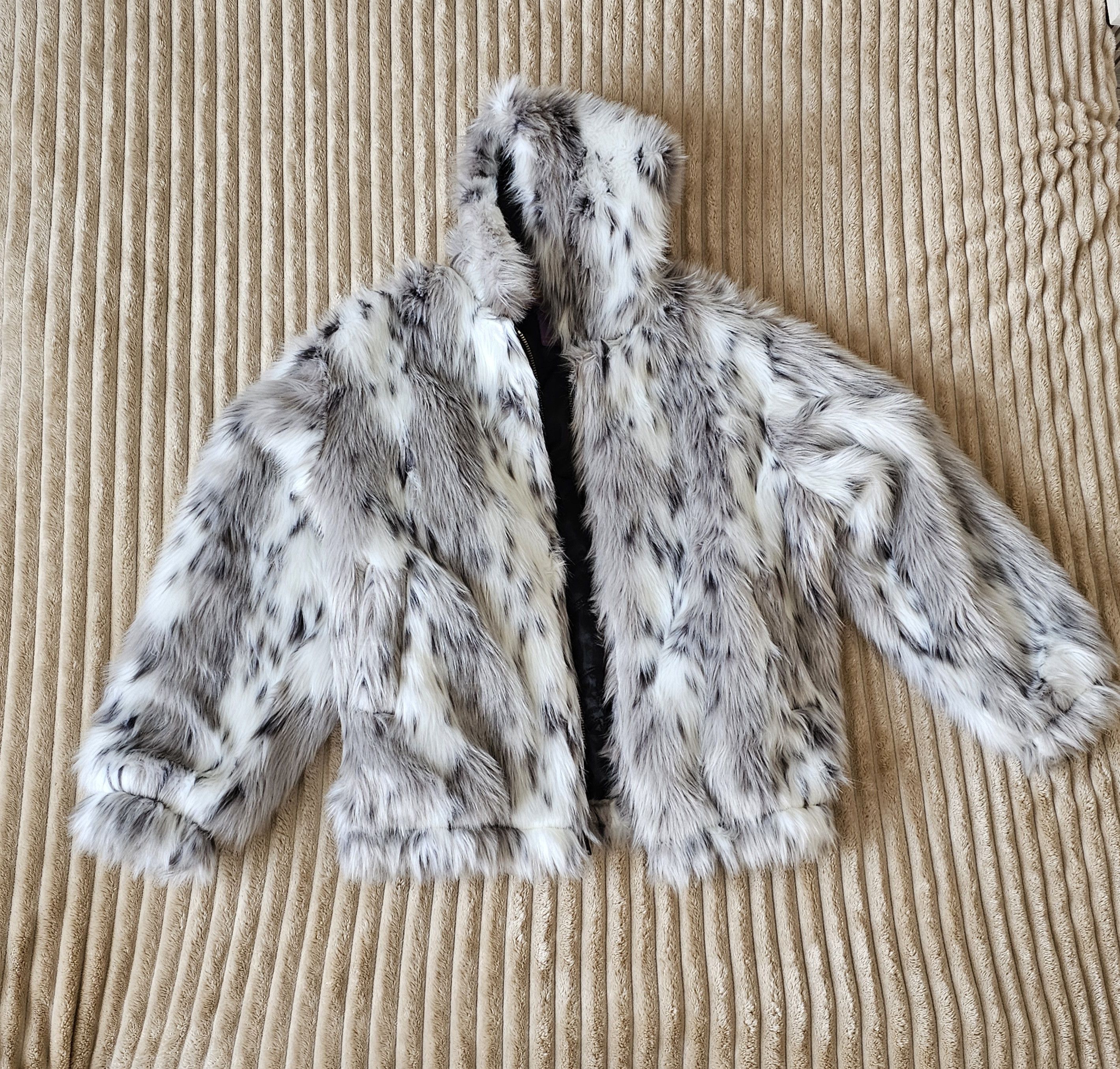 Corteiz Corteiz hooded fur jacket | Grailed
