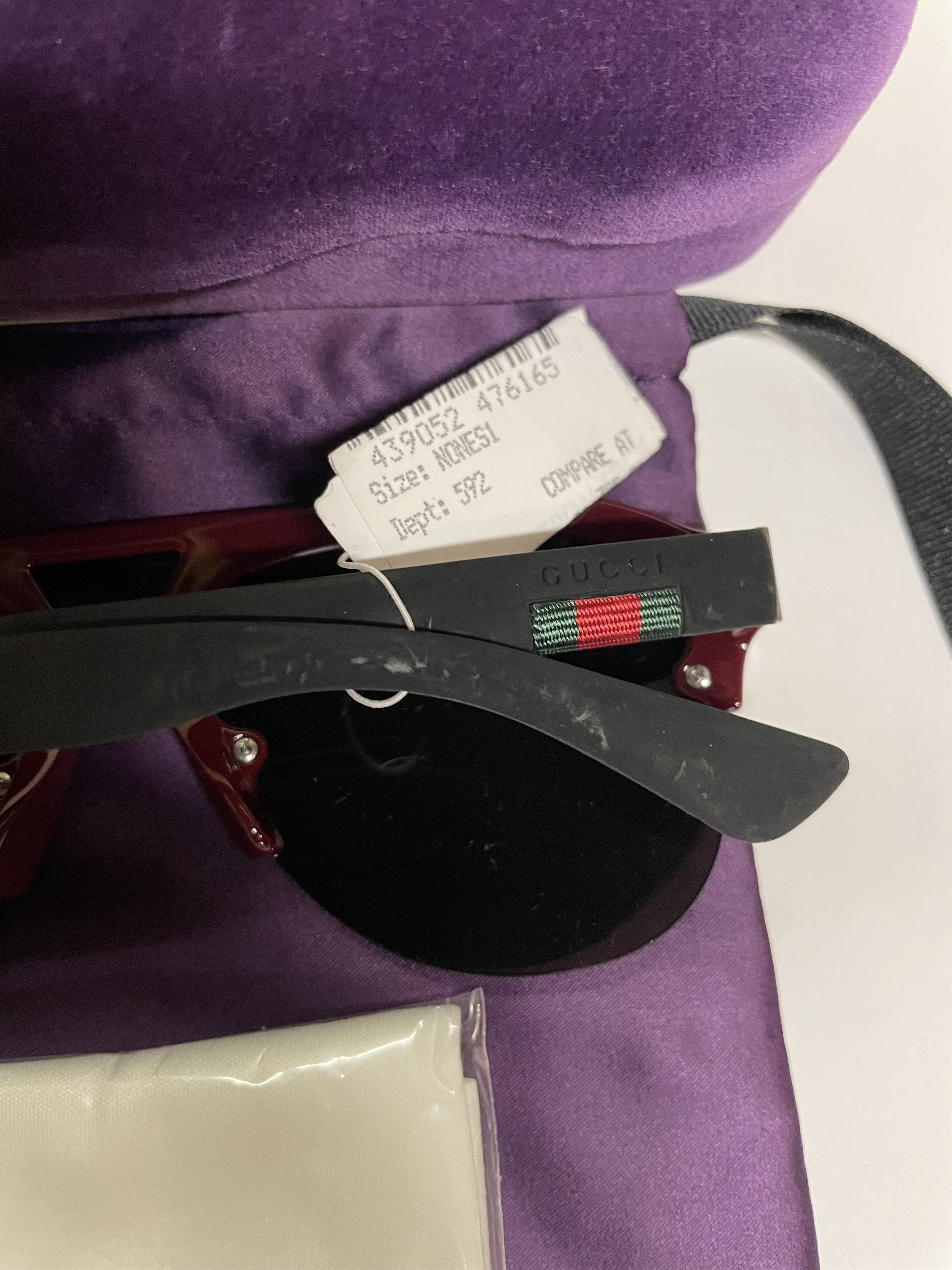 Gucci Gucci GG0170S 004 Cherry/Black Lens Pilot Unisex Sunglasses Size ONE SIZE - 7 Thumbnail