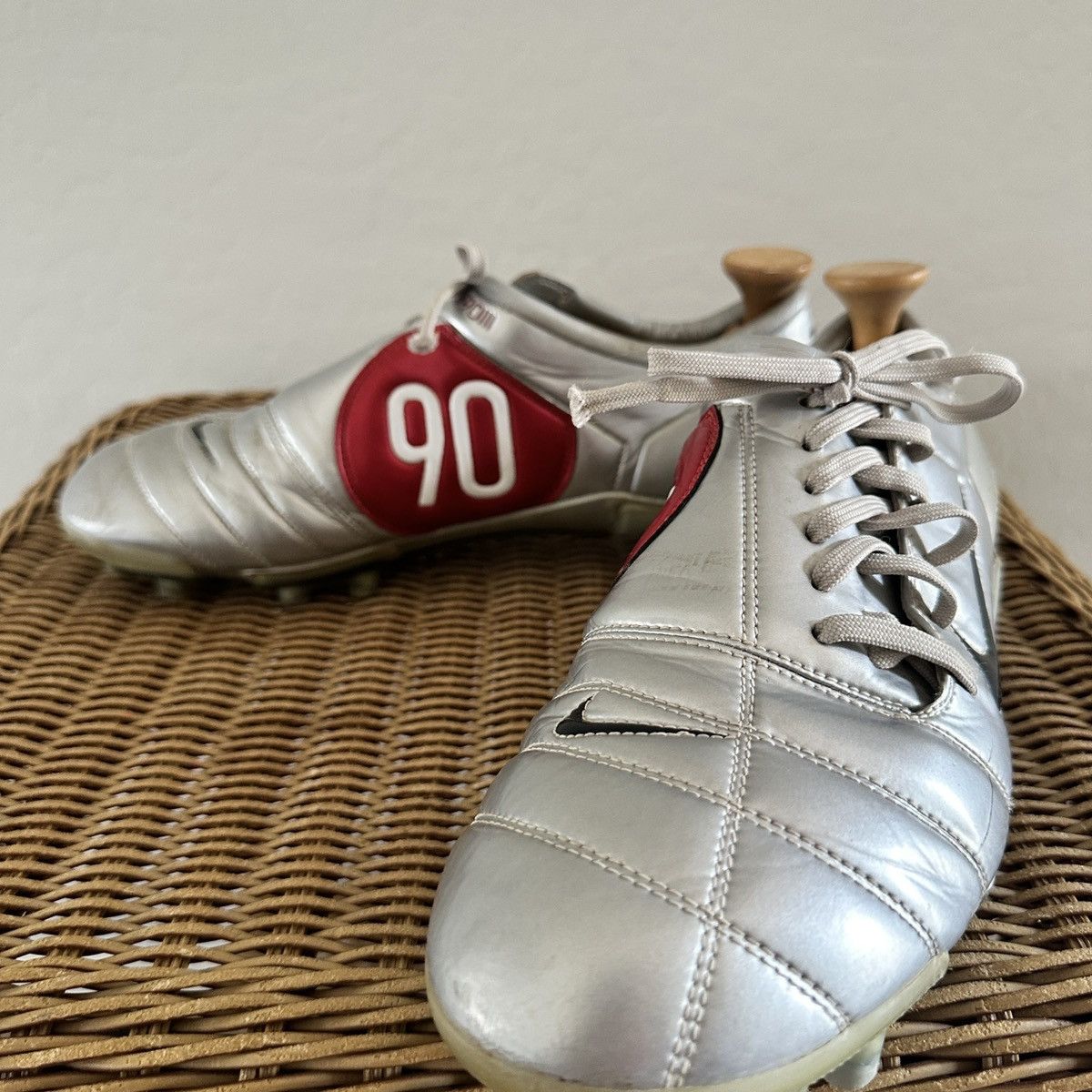 Nike Nike Total 90 Air Zoom FG Silver US12 Boots Cleats Italy Size US 12 / EU 45 - 1 Thumbnail