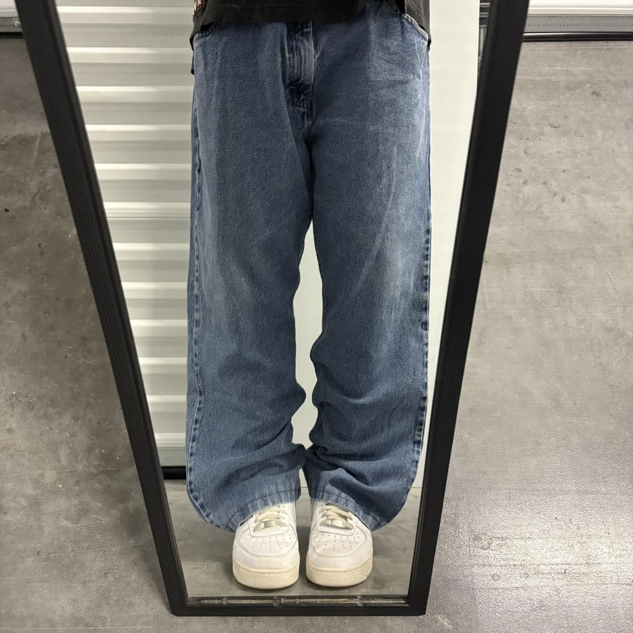 Vintage Crazy Vintage Y2K/2000s Baggy Medium Blue Wash Workwear Streetwear Denim Jeans! Size US 40 / EU 56 - 1 Thumbnail