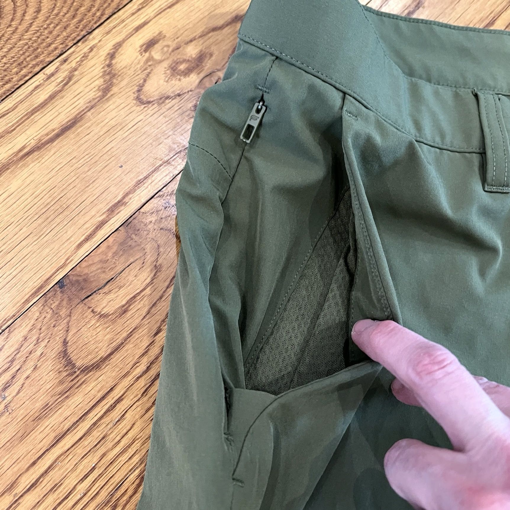 Fabletics VINTAGE Fabletics Men’s Pants Chino Jogger 34x30 Green Slim Fit Casual Travel Size US 34 / EU 50 - 6 Thumbnail
