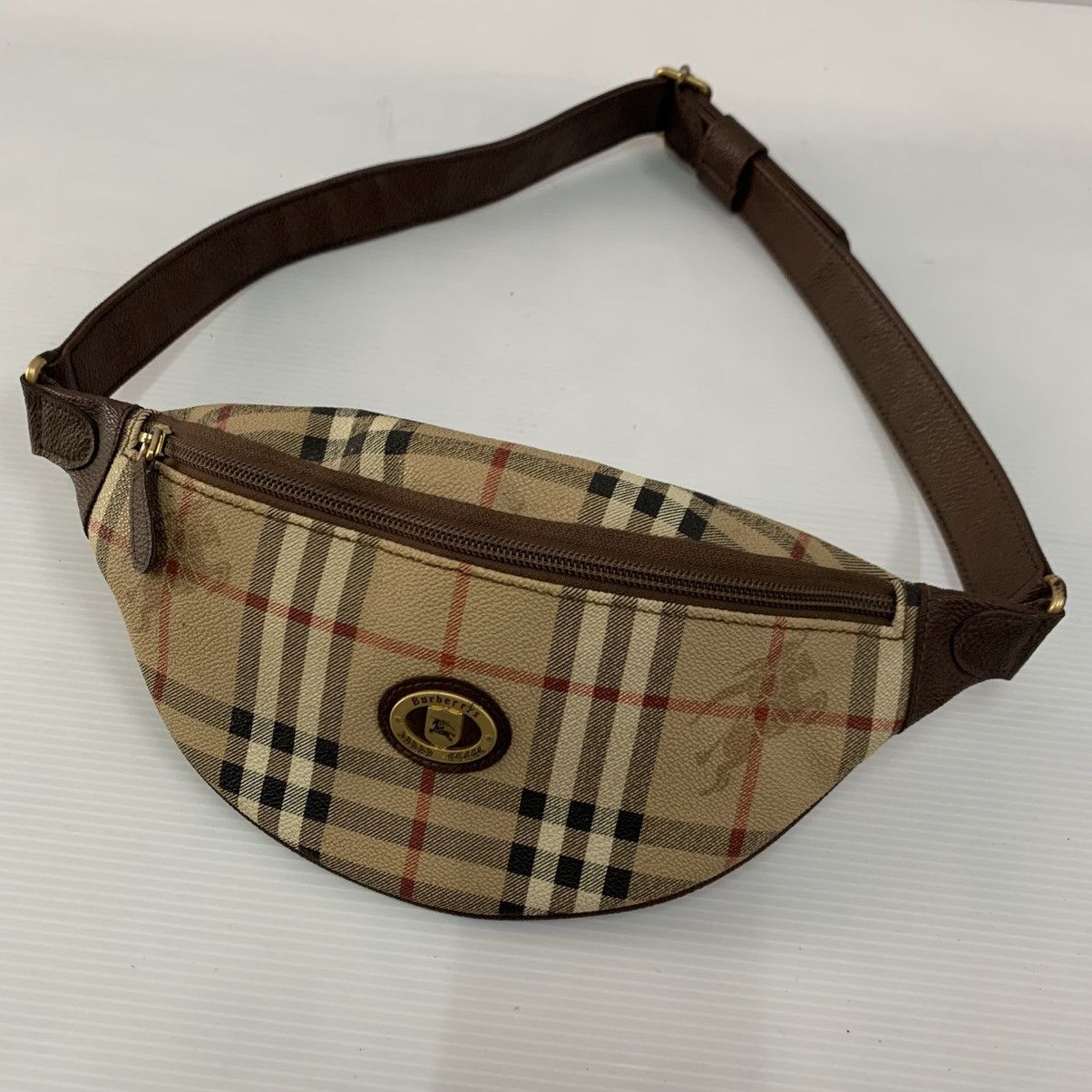 Burberry Burberrys Novacheck Vintage Belt Bag Size ONE SIZE - 1 Thumbnail