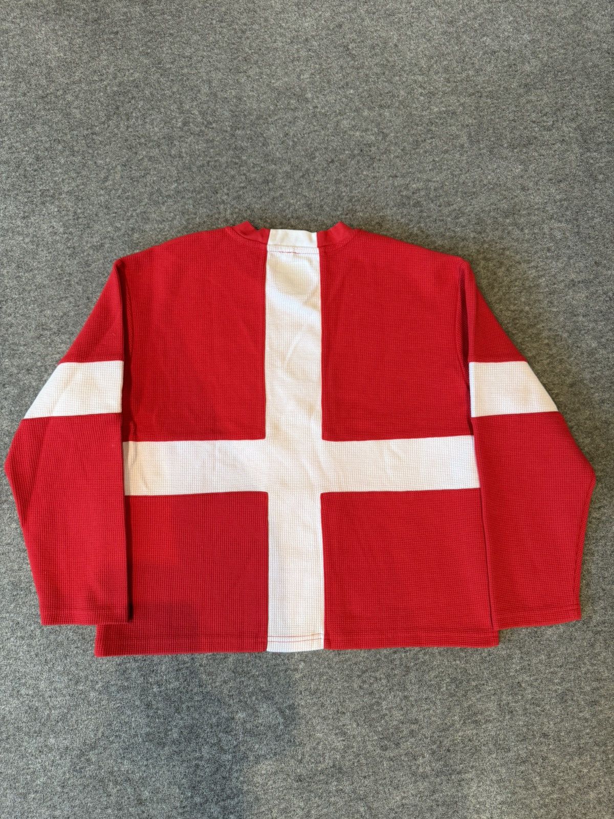 Japanese Brand ‘Geneva’ Switzerland Thermal Size US M / EU 48-50 / 2 - 2 Thumbnail