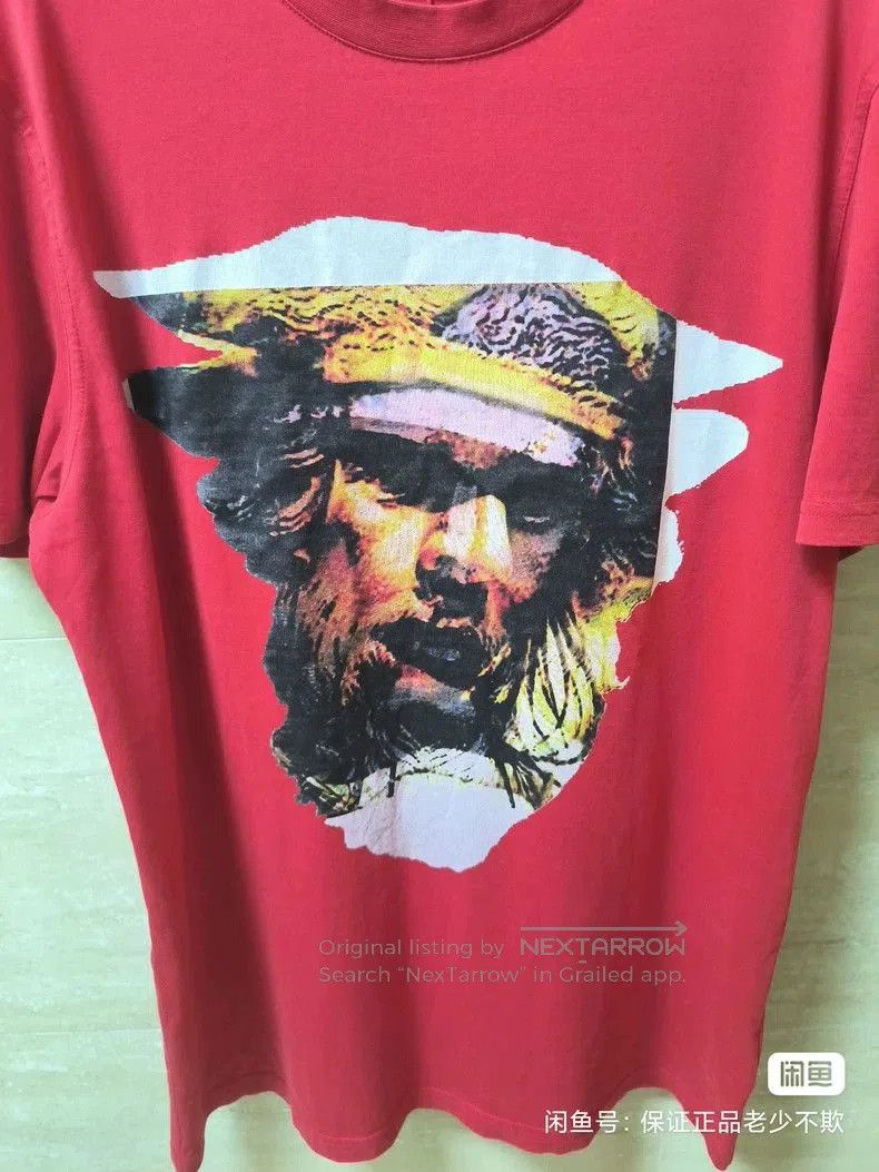 Givenchy Givenchy Men's Red Graphic Print T. Size US XS / EU 42 / 0 - 3 Thumbnail