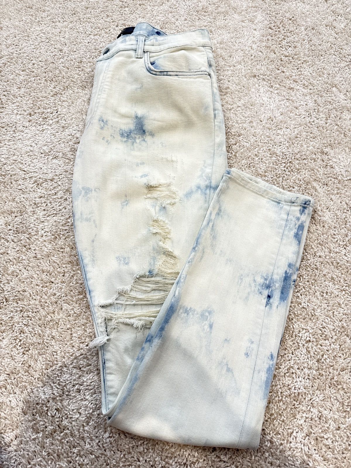 Amiri Amiri light washed ripped denim Size US 34 / EU 50 - 1 Thumbnail