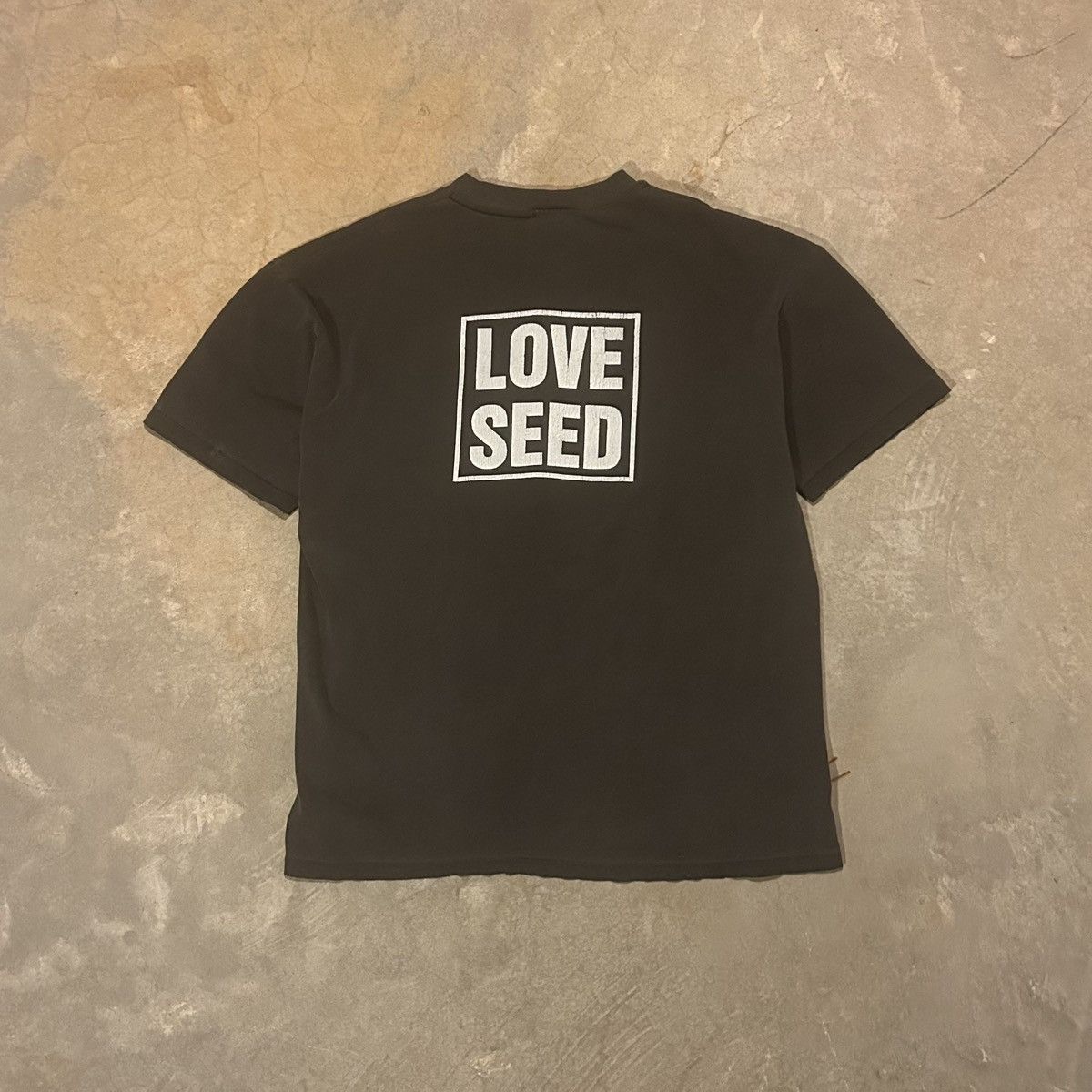 Band Tees × Unsound Rags × Vintage Crazy Vintage 90s Love Seed Faded Distressed Crew Band Tee Size US XL / EU 56 / 4 - 5 Thumbnail
