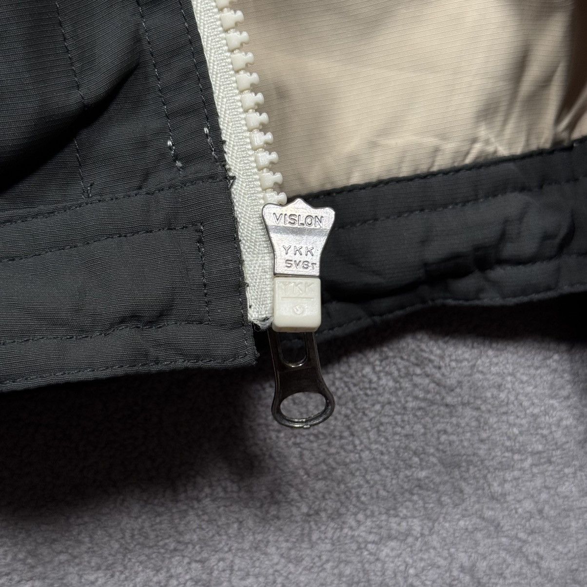 Balmain × Pierre Balmain × Vintage Vintage Pierre Balmain Thermolite Insulation Offwhite Size M Size US M / EU 48-50 / 2 - 8 Thumbnail