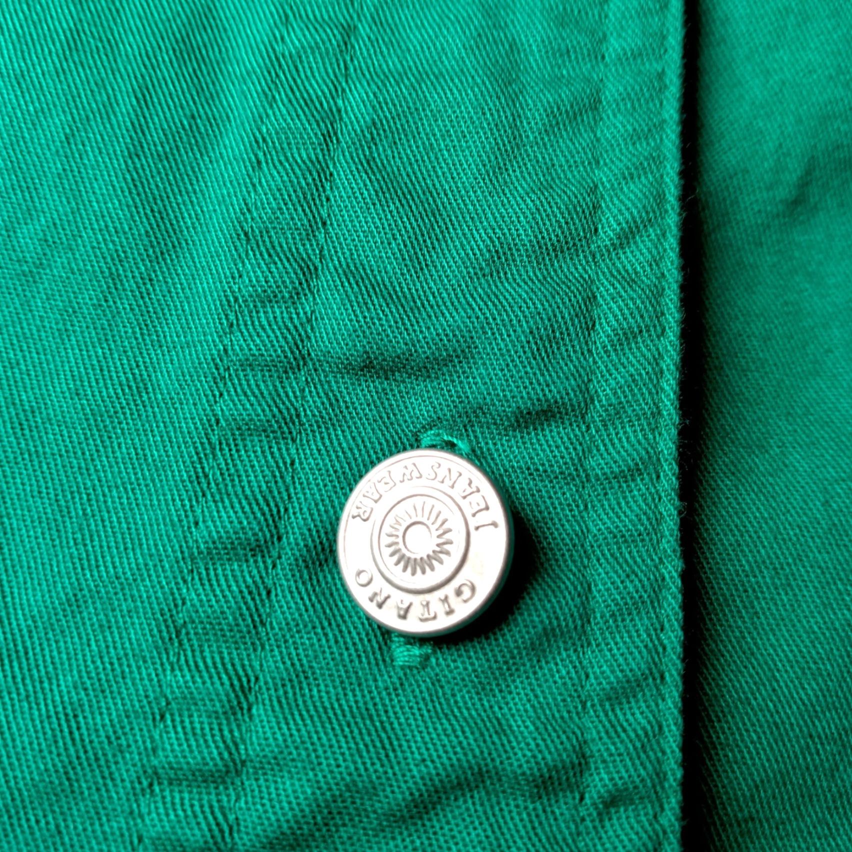 Vintage VINTAGE Gitano Shirt Female Small Green Twill Button-Up V-Neck 90s Classic Womens Size S / US 4 / IT 40 - 8 Thumbnail