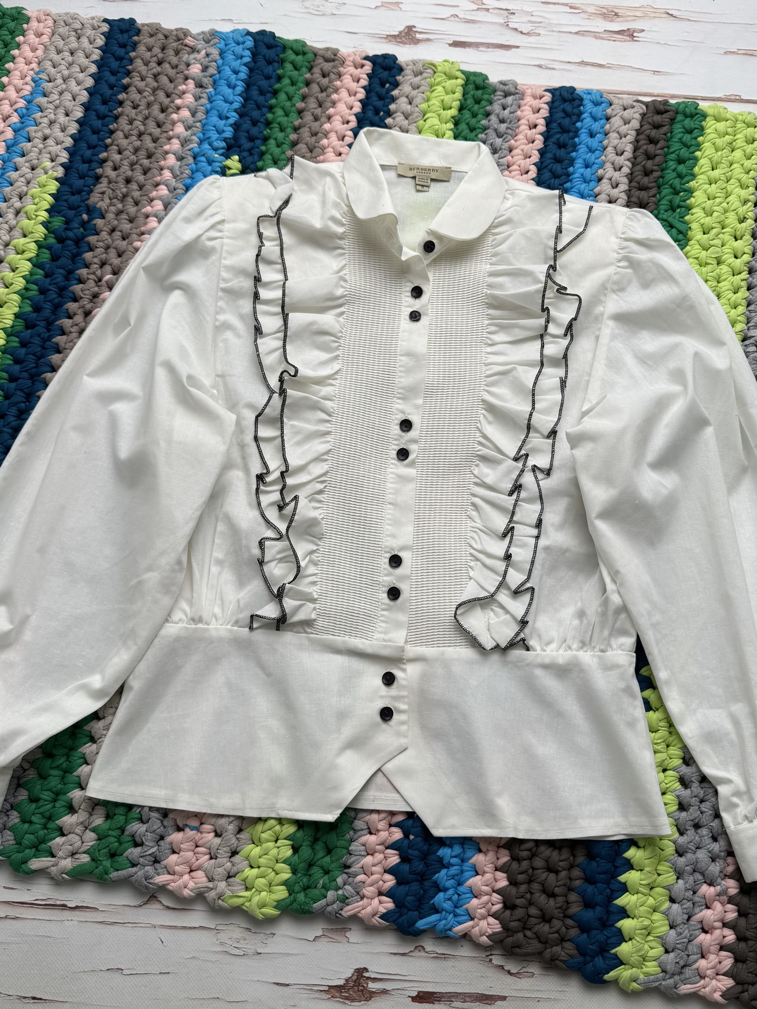 Burberry Burberry Vintage Ruffle Blouse Pleated Front Shirt Victorian Size S / US 4 / IT 40 - 2 Thumbnail