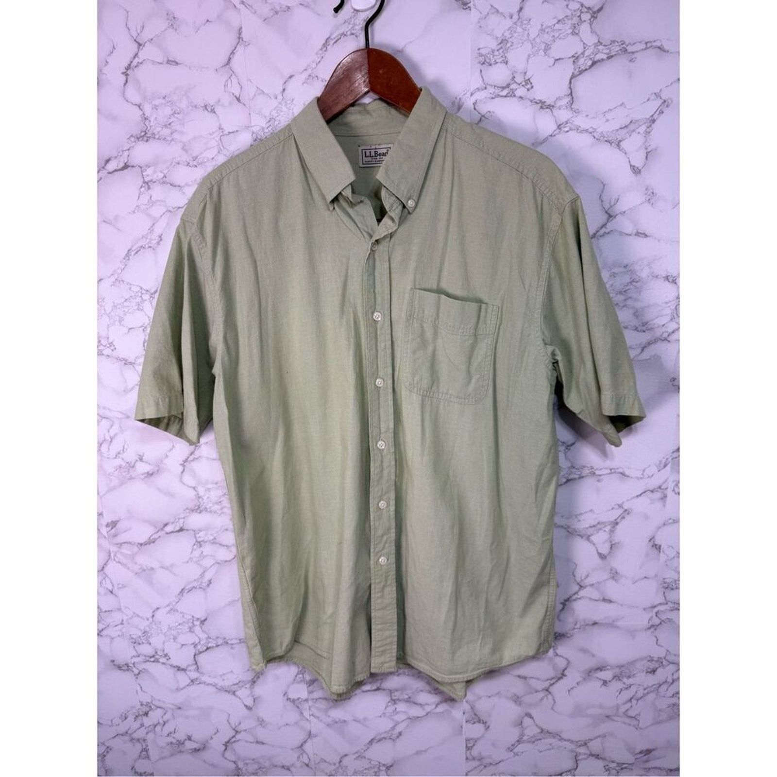 L.L. Bean L.L. Bean Men’s Shirt sz XL Oxford Cotton # F922 Size US XL / EU 56 / 4 - 2 Thumbnail