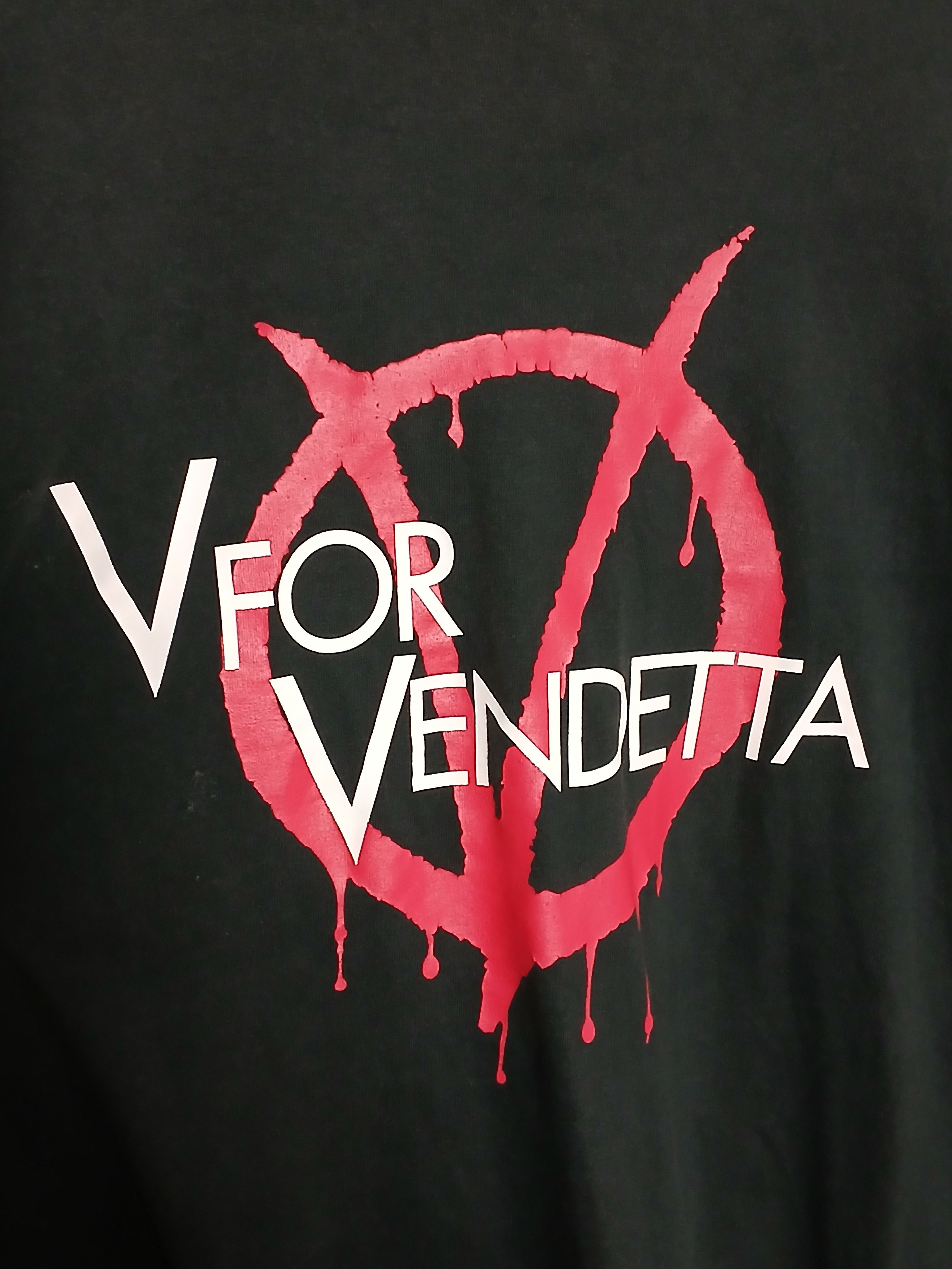 Vintage Vintage V For Vendetta T-Shirt Size US M / EU 48-50 / 2 - 3 Thumbnail