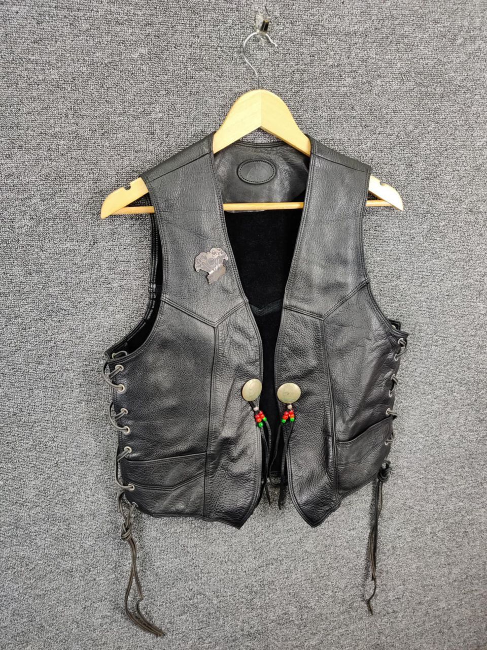 Genuine Leather Vintage Motorcycle Laced Black Leather Vest Size US M / EU 48-50 / 2 - 4 Thumbnail