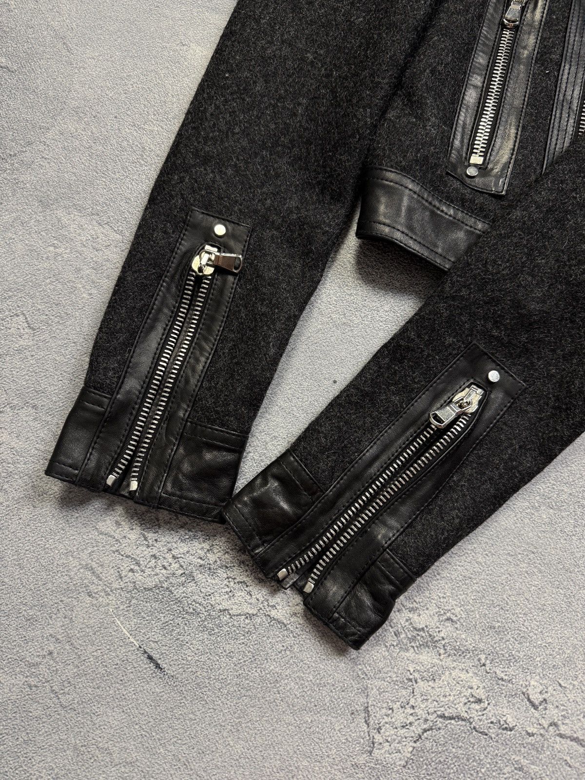 Diesel Vintage Diesel Women’s Cropped Leather Jacket MADE IN ITALY Size XS / US 0-2 / IT 36-38 - 6 Thumbnail