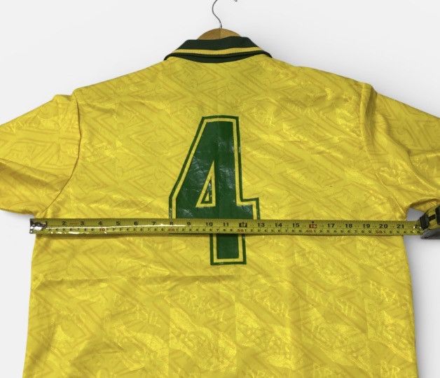 Umbro Rare BRAZIL 1991/1993 #4RicardoRocha soccer jersey UMBRO Size US L / EU 52-54 / 3 - 7 Thumbnail