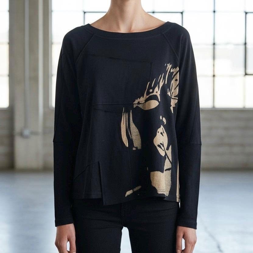 Desigual The Desigual Girl with a Straw Longsleeved Tee Size ONE SIZE - 1 Thumbnail