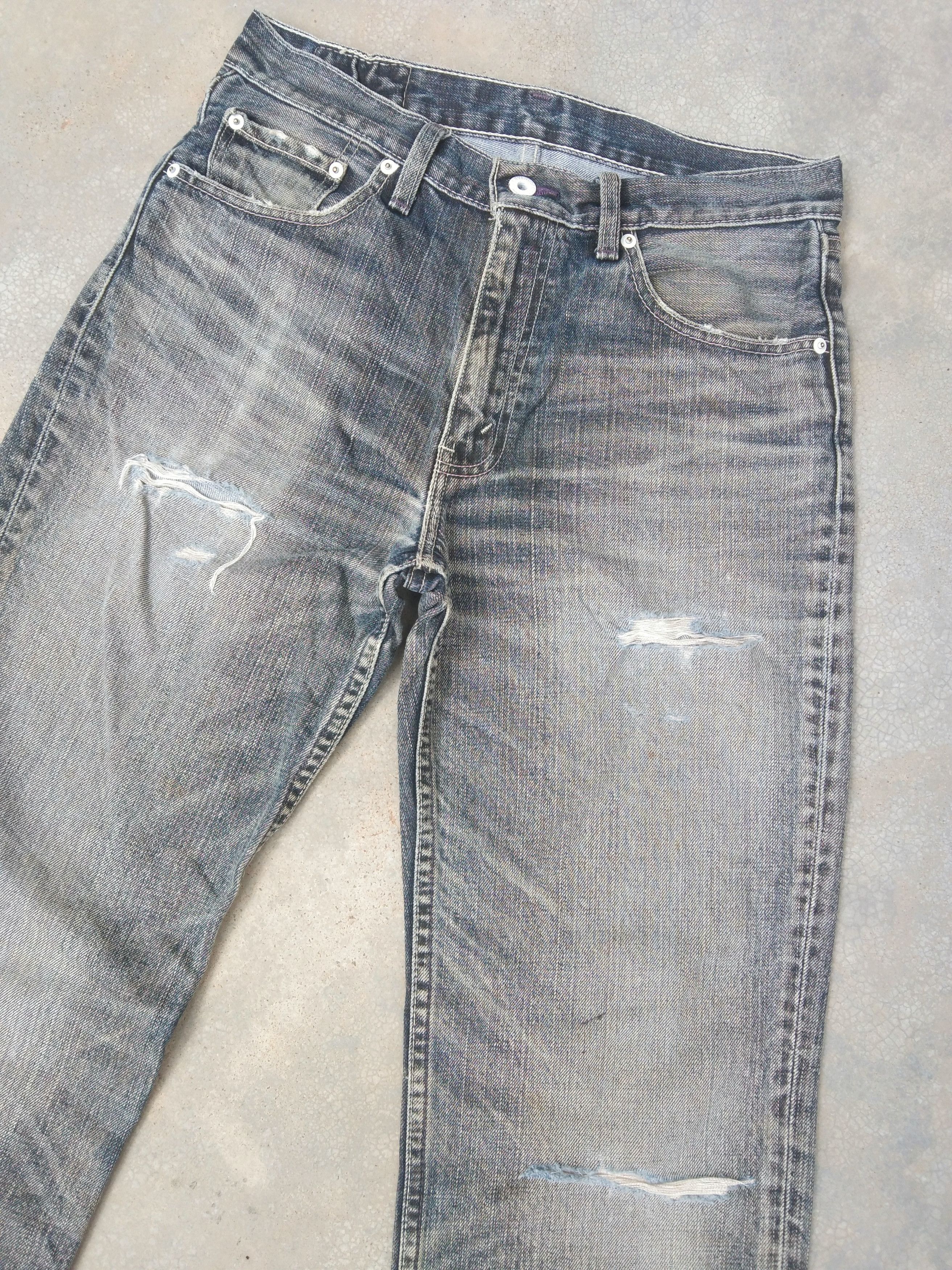 Jean × Levi's × Vintage Vintage Levi's Jeans 502 Earth Tone Distressed Jeans 31x30.5 Size US 31 - 2 Thumbnail