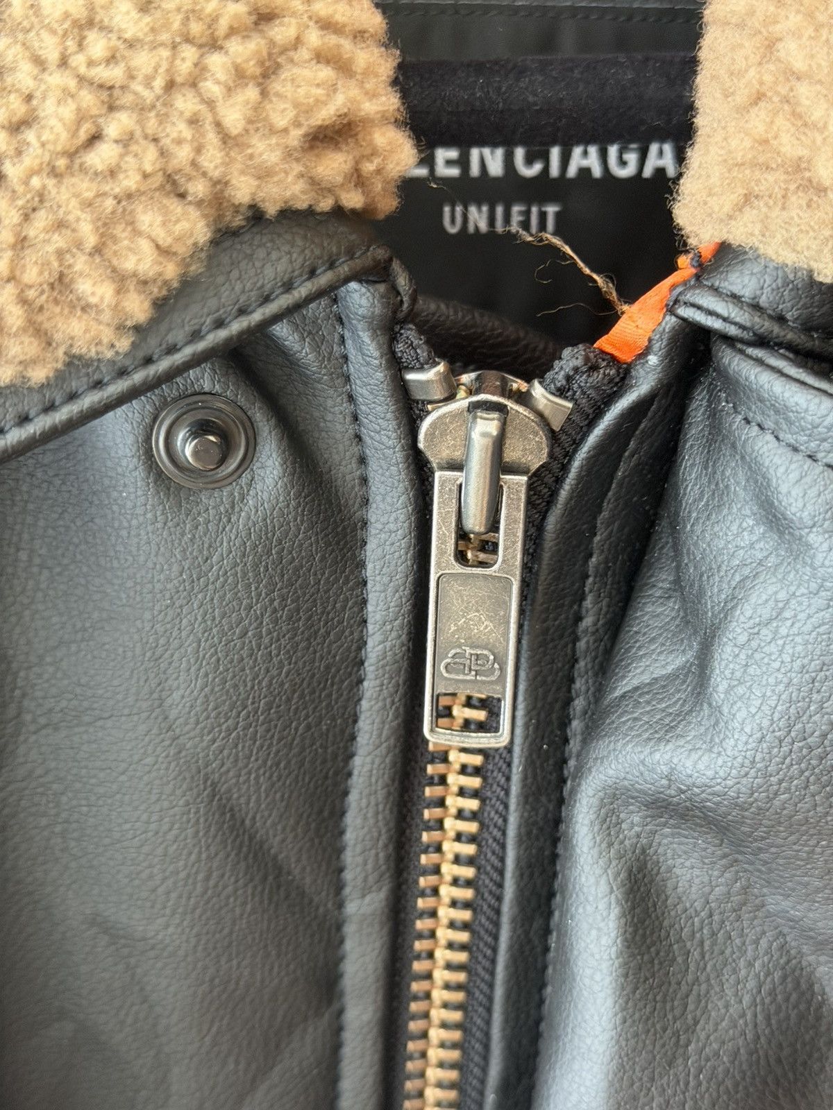 Balenciaga Summer 2022 Cactus Leather Bomber Size US M / EU 48-50 / 2 - 7 Thumbnail