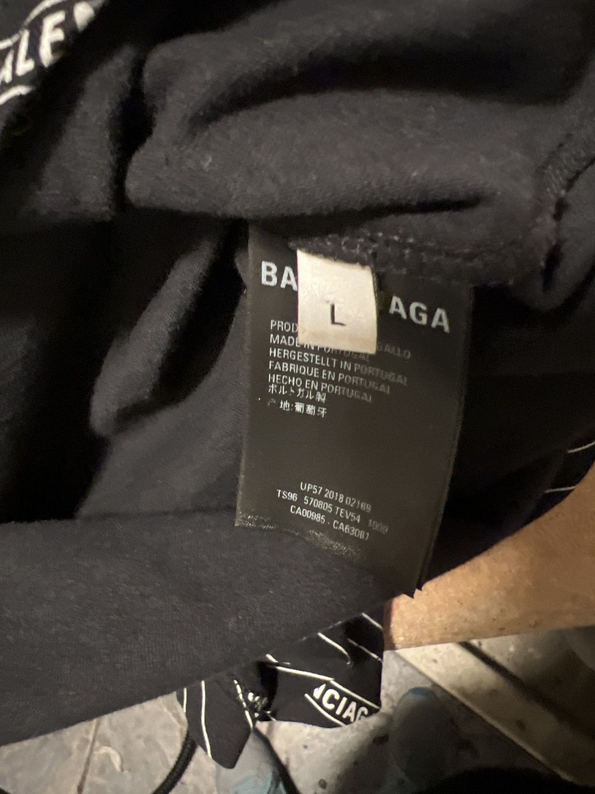 Balenciaga Balenciaga All Over Logo Print Shortsleeve T-Shirt Size US L / EU 52-54 / 3 - 4 Thumbnail