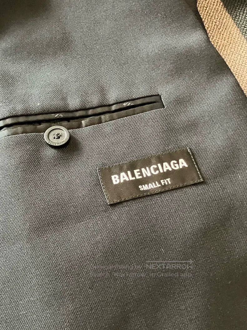 Balenciaga Balenciaga Black Suit with Mastercard Logo Embroidery, Siz Size US S / EU 44-46 / 1 - 6 Thumbnail